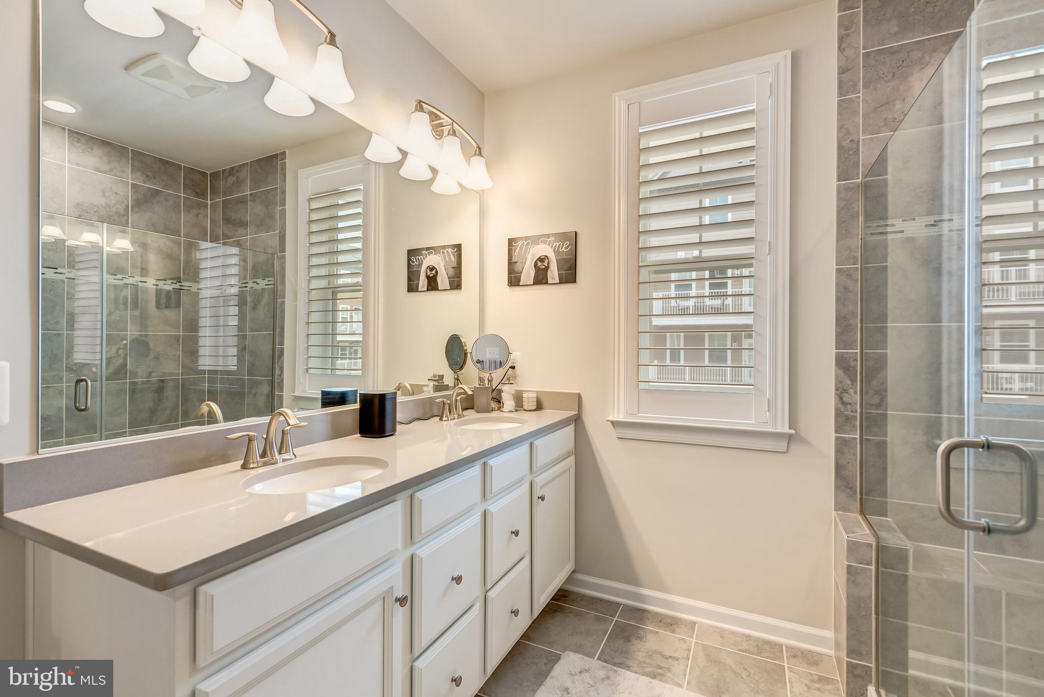 KINCORA - Residential