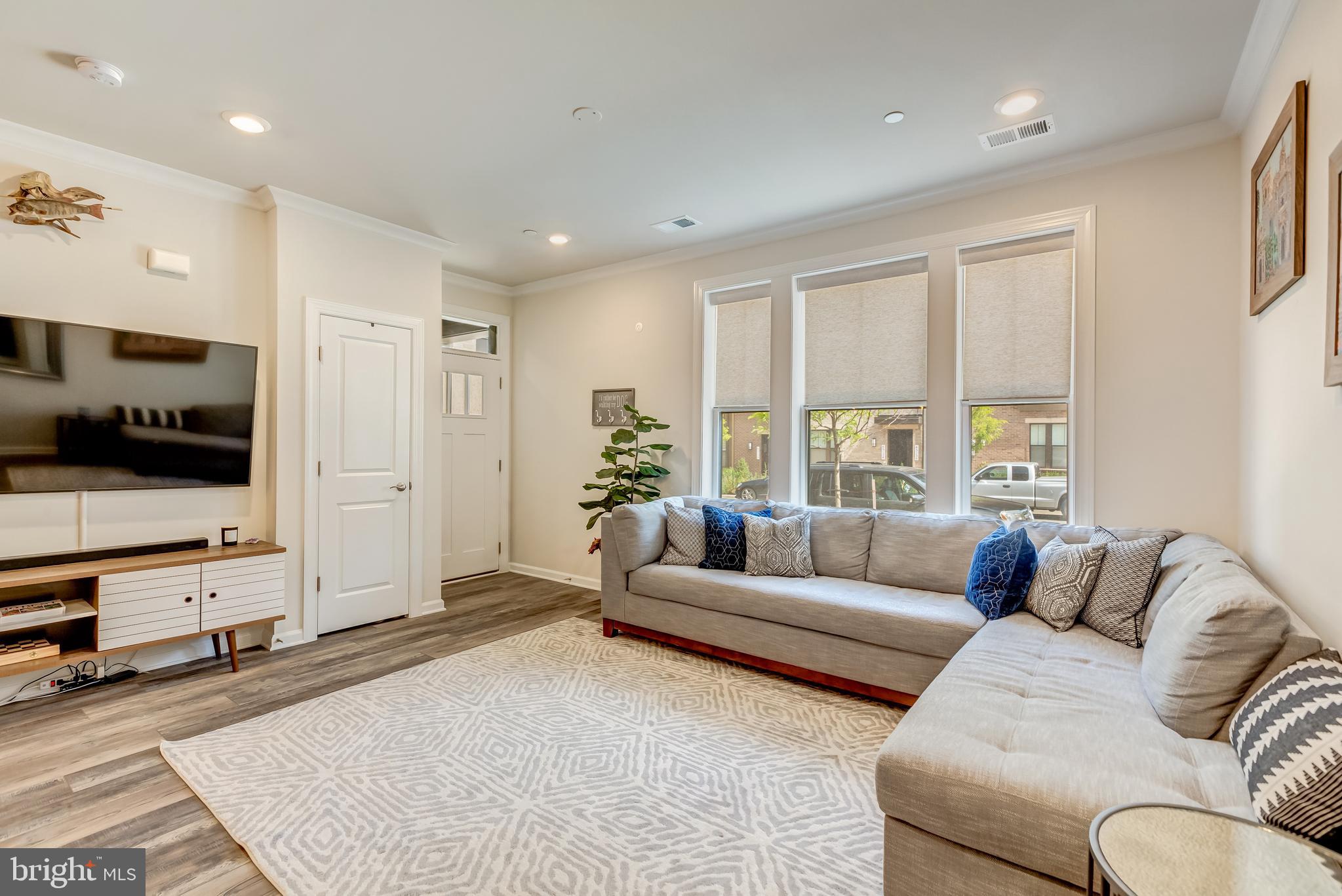 KINCORA - Residential