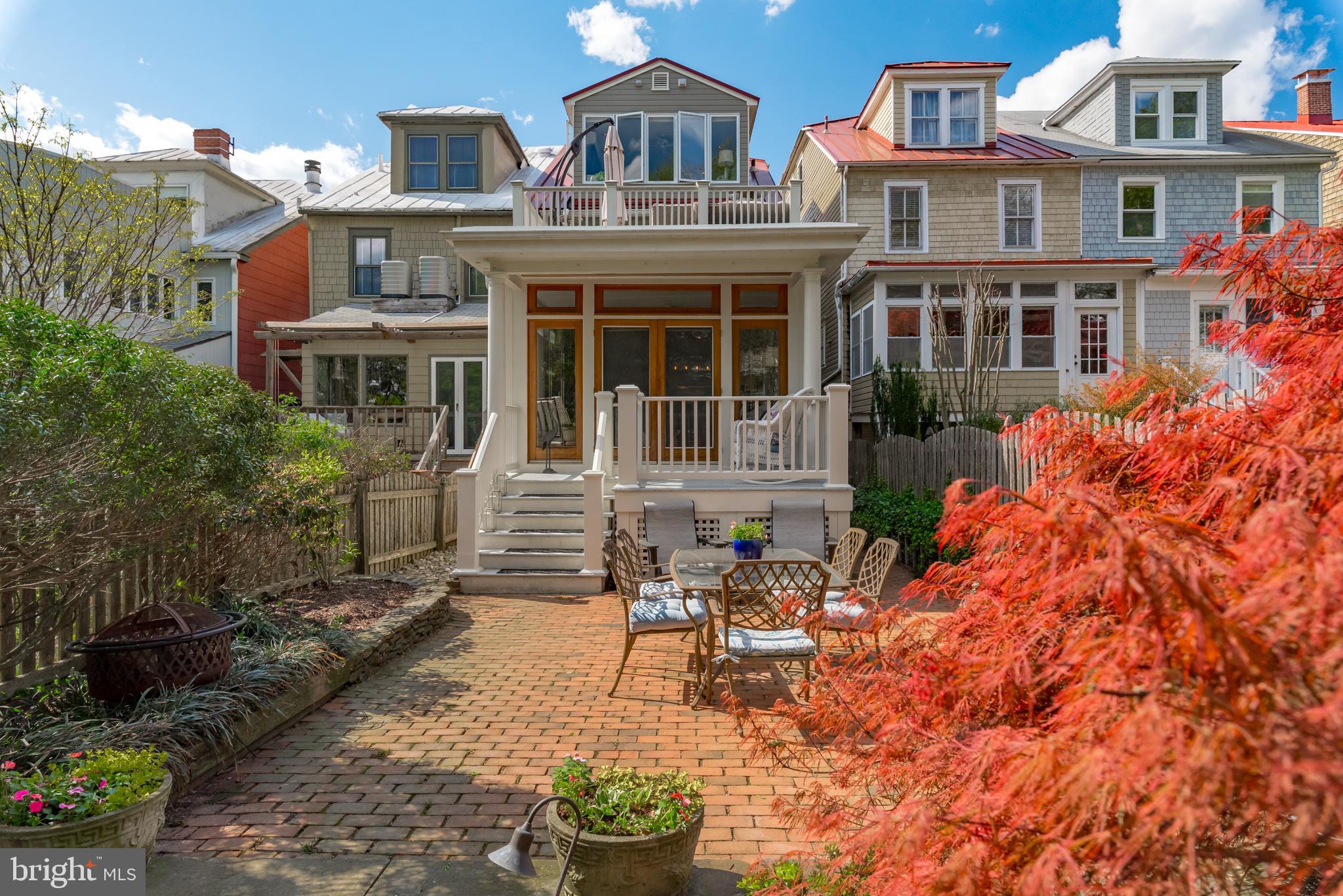 HISTORIC DISTRICT - Residential