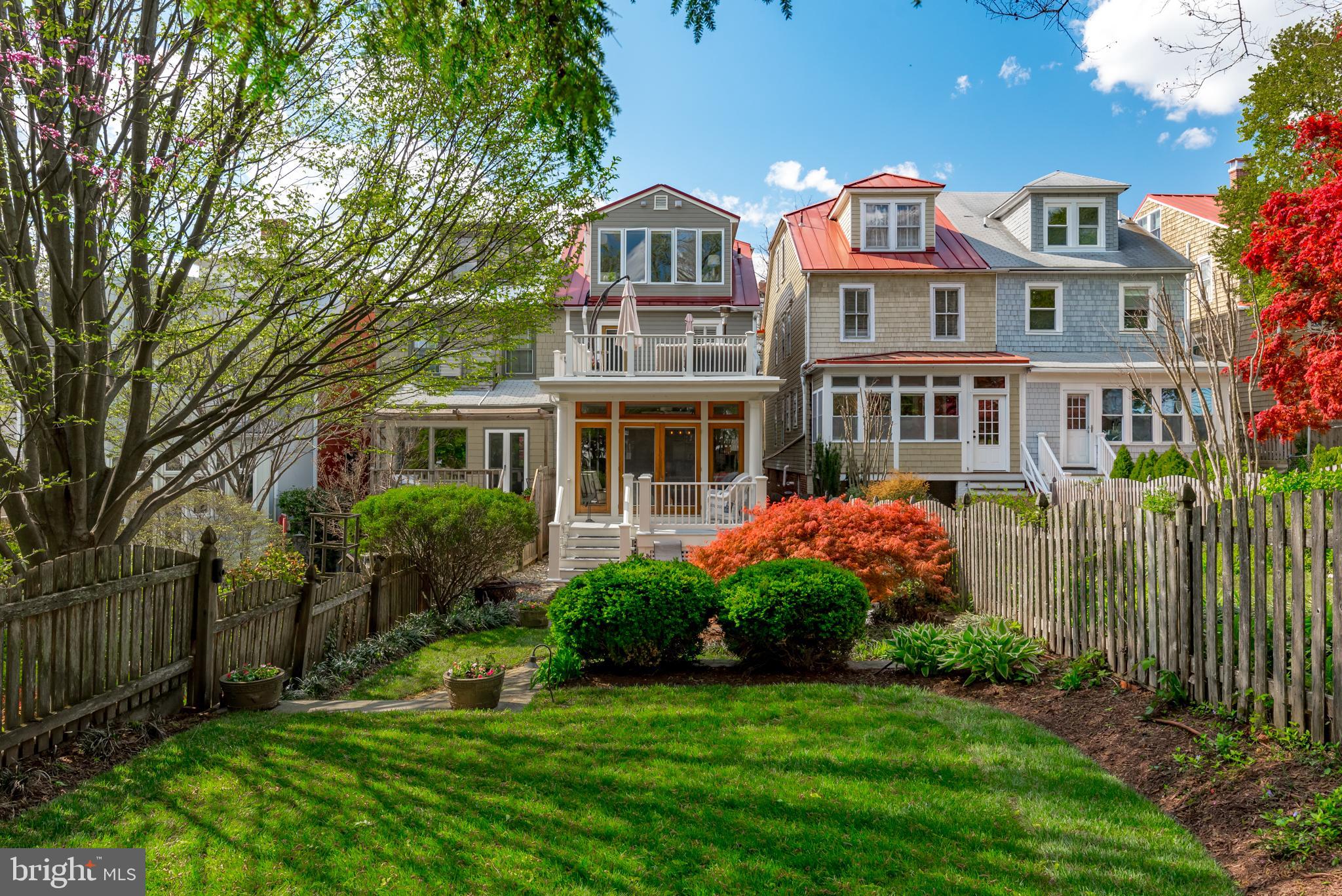 HISTORIC DISTRICT - Residential