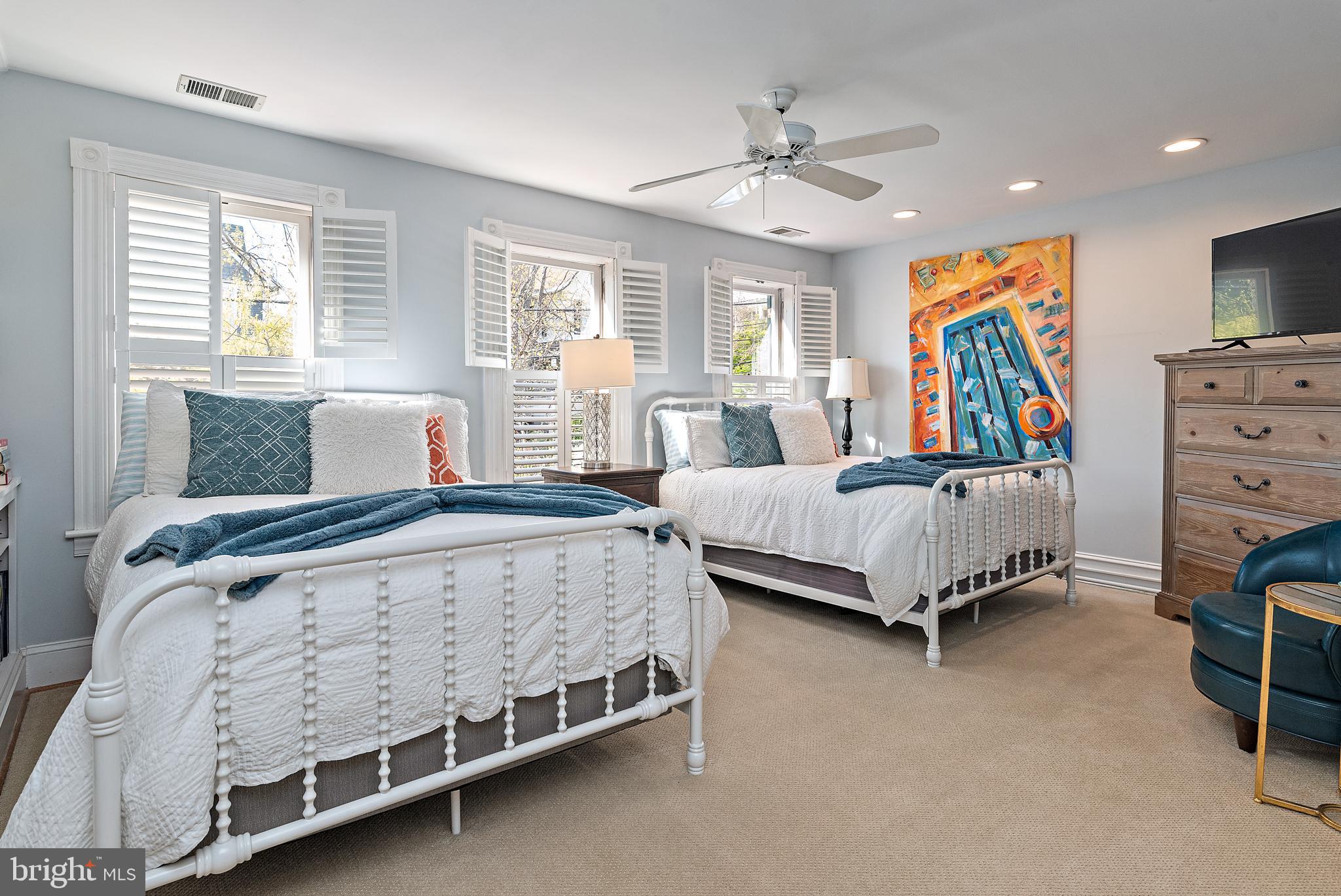 HISTORIC DISTRICT - Residential