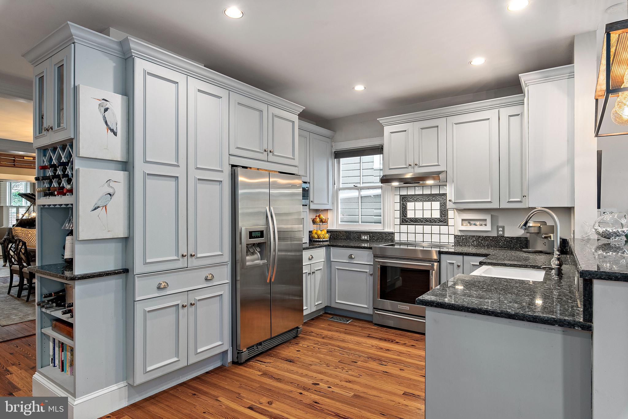 HISTORIC DISTRICT - Residential