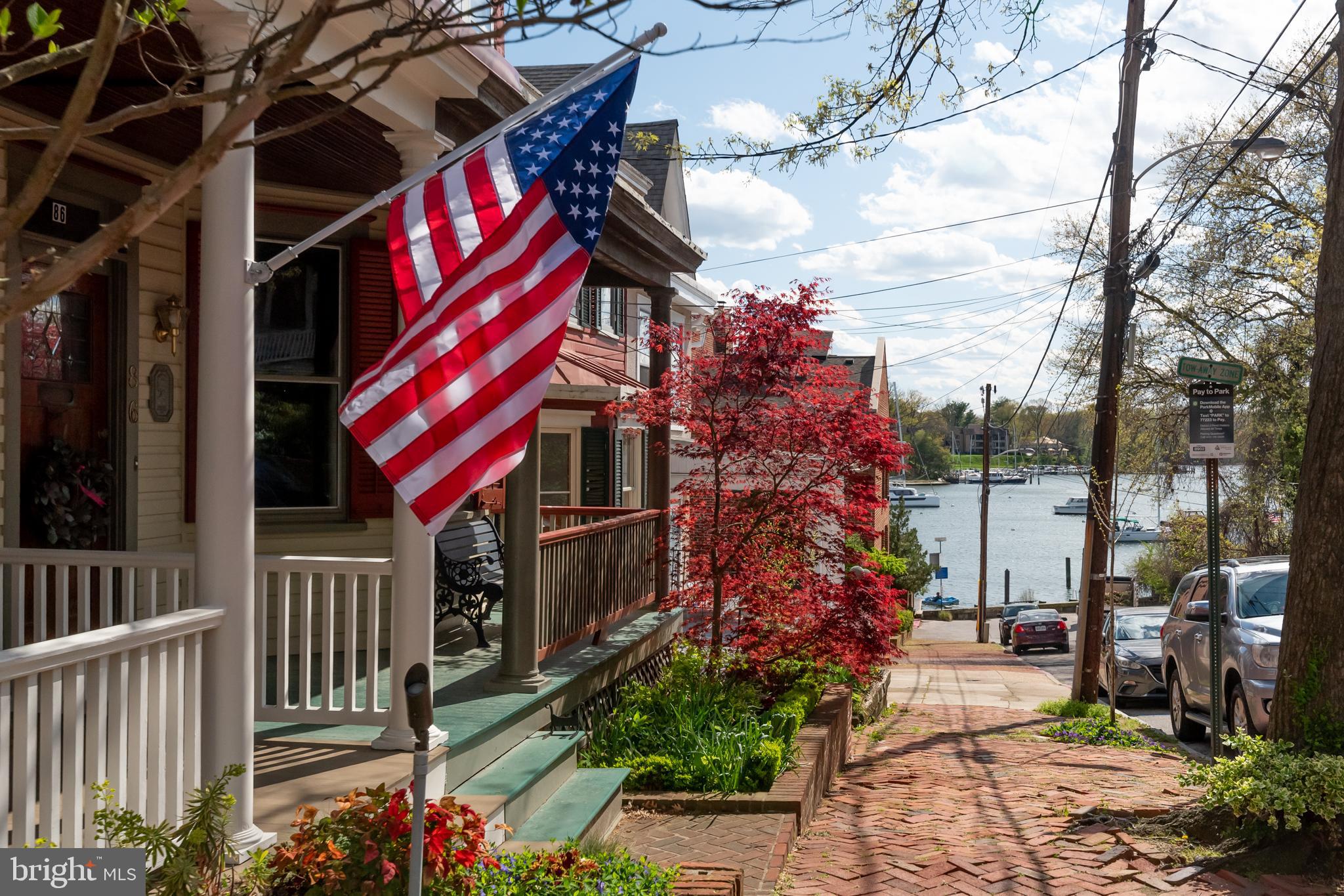 HISTORIC DISTRICT - Residential