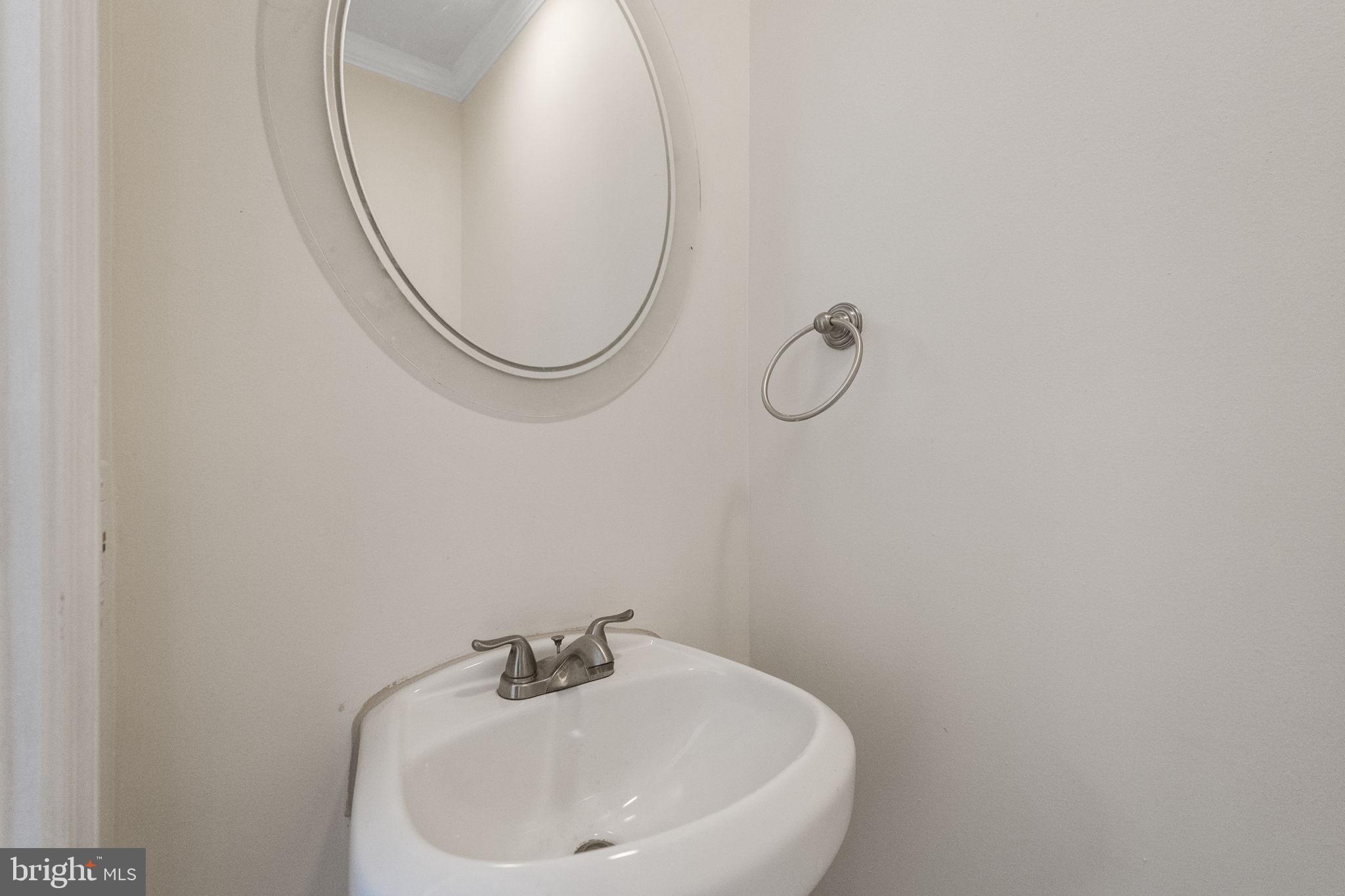 ROCKDALE MANOR - Residential