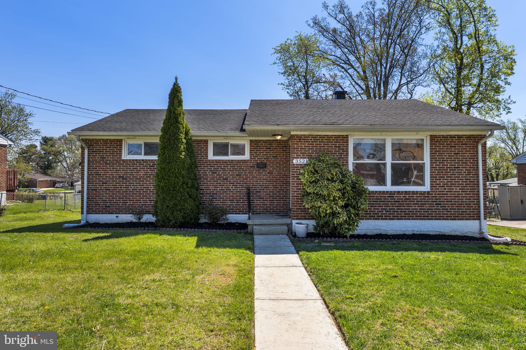 ROCKDALE MANOR - Residential