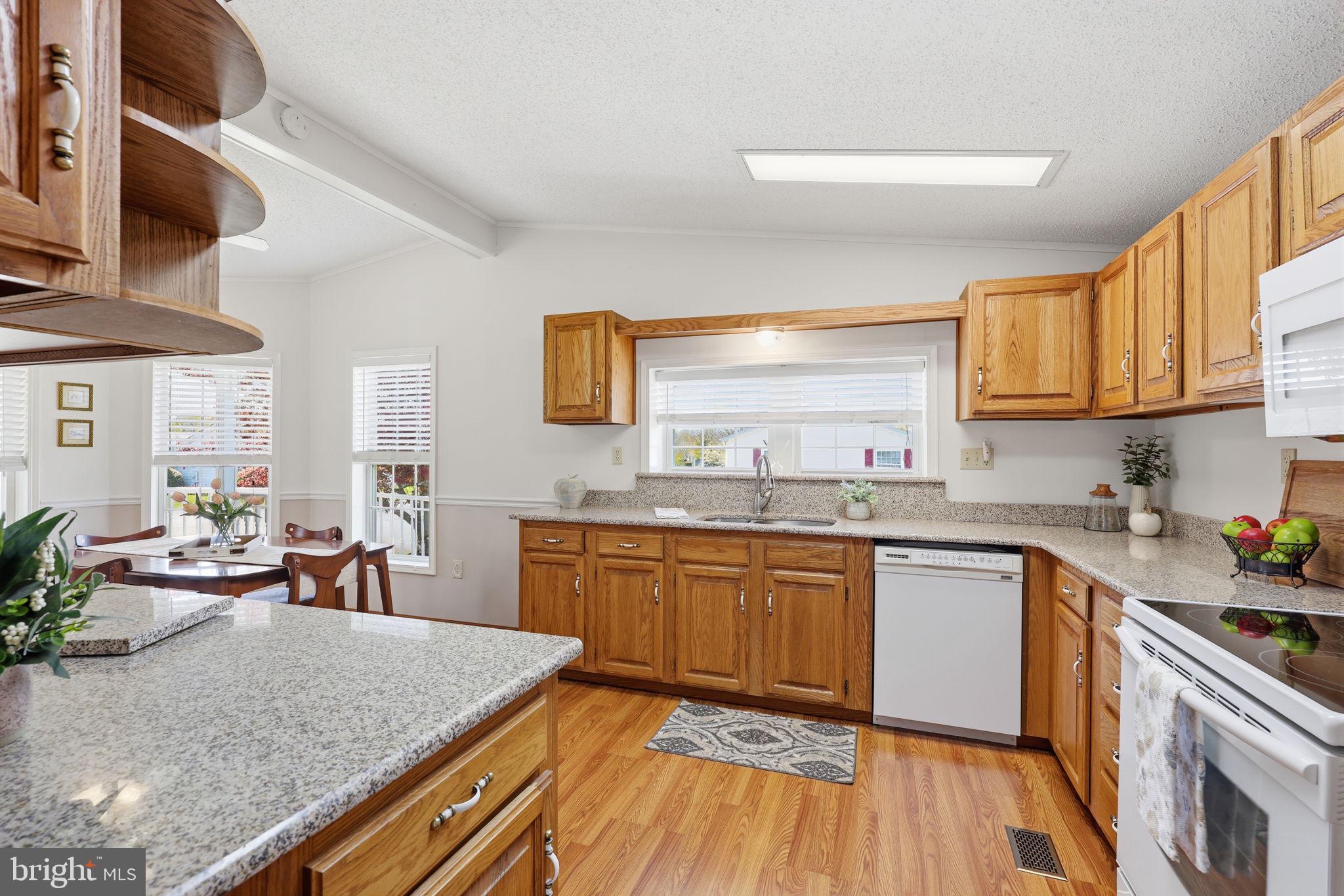 BUCKINGHAM SPRINGS - Residential