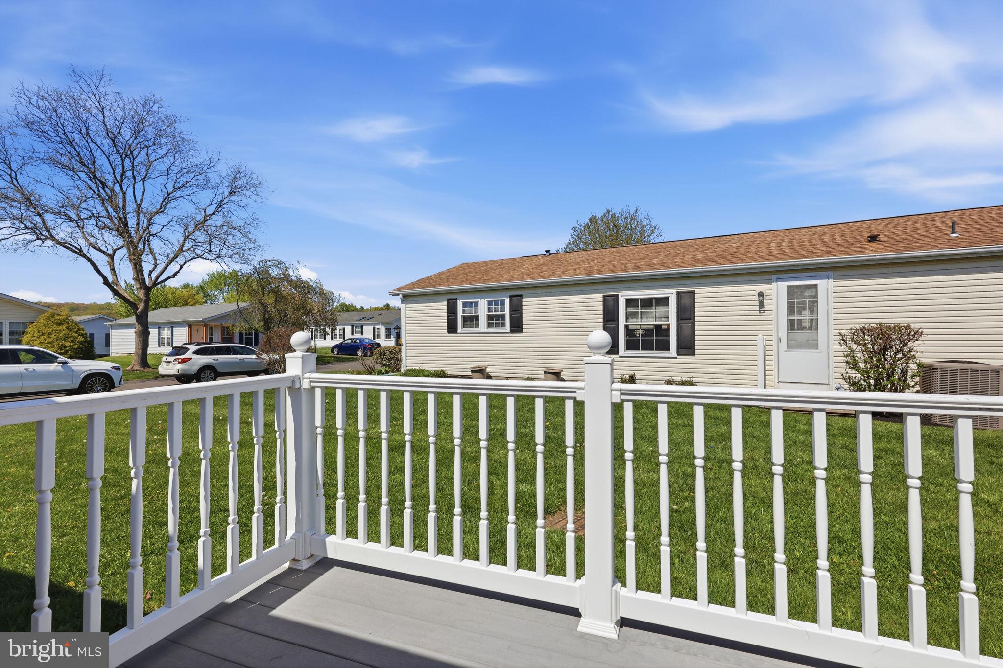 BUCKINGHAM SPRINGS - Residential