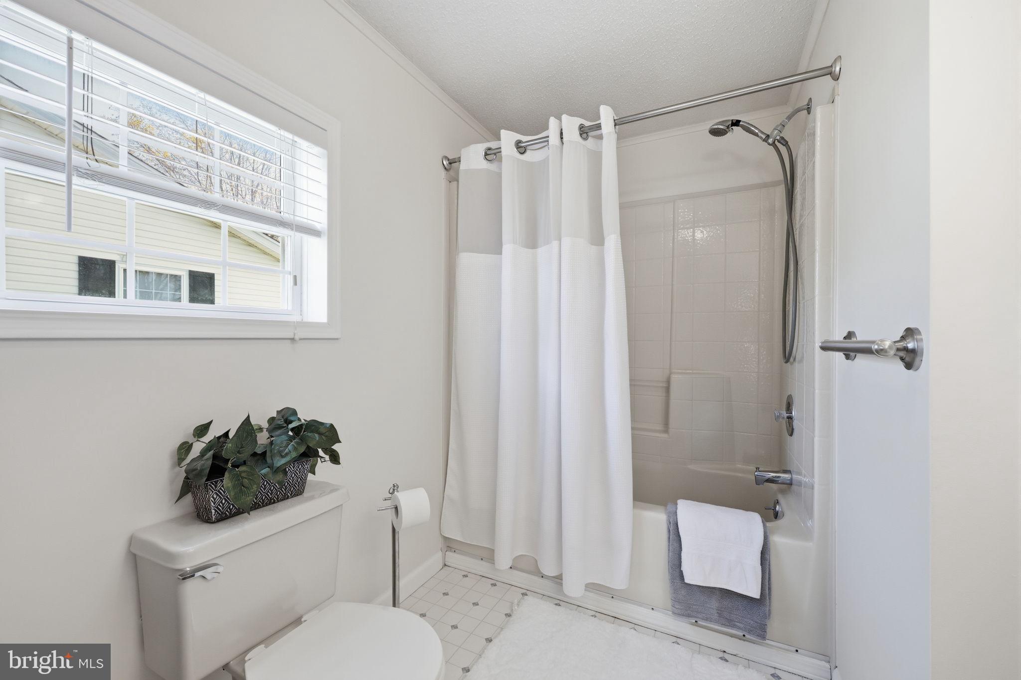 BUCKINGHAM SPRINGS - Residential