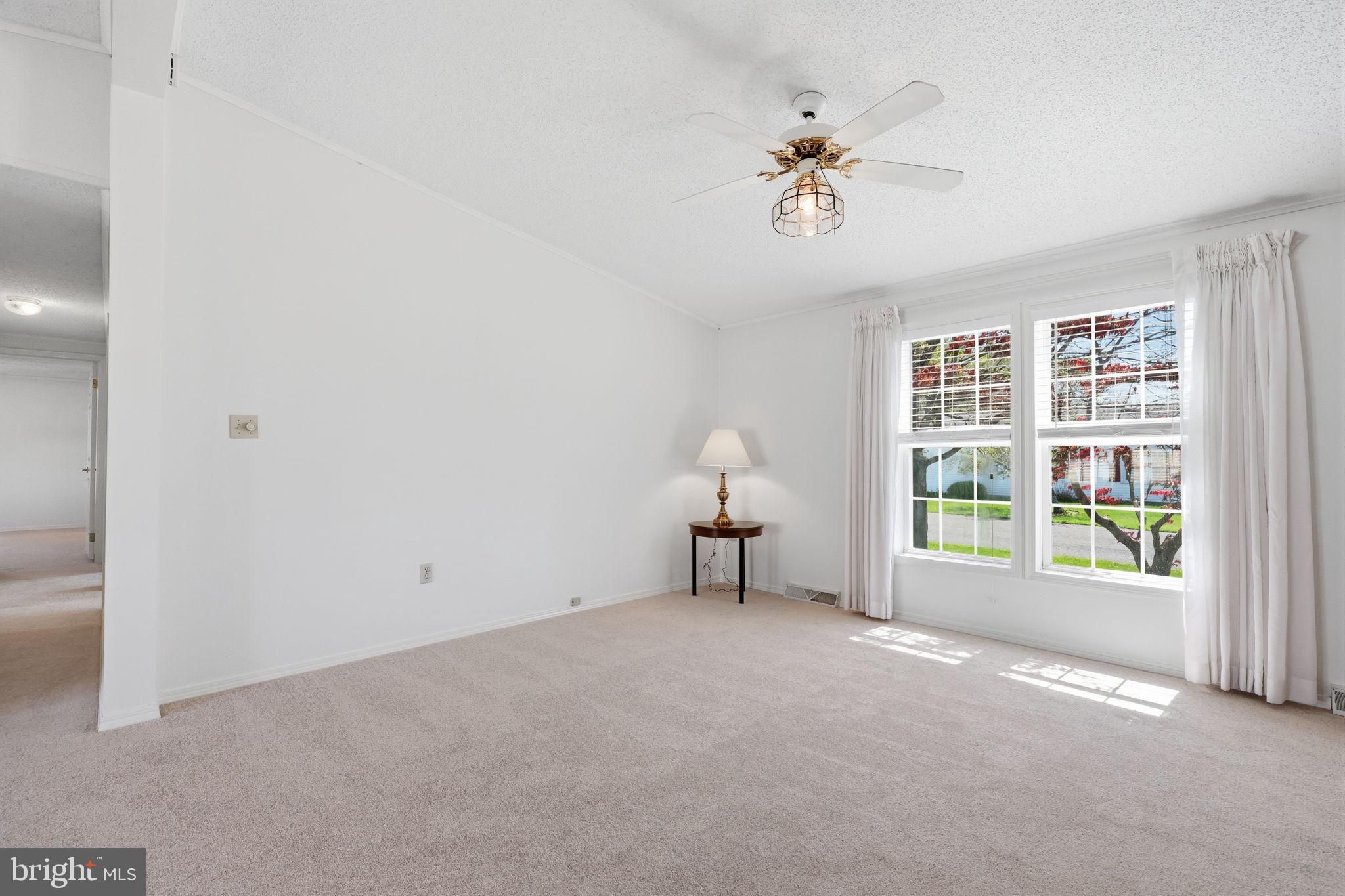 BUCKINGHAM SPRINGS - Residential