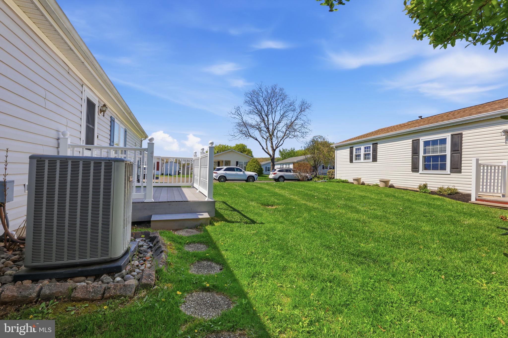 BUCKINGHAM SPRINGS - Residential