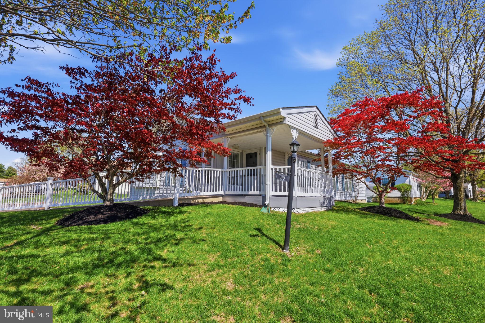 BUCKINGHAM SPRINGS - Residential