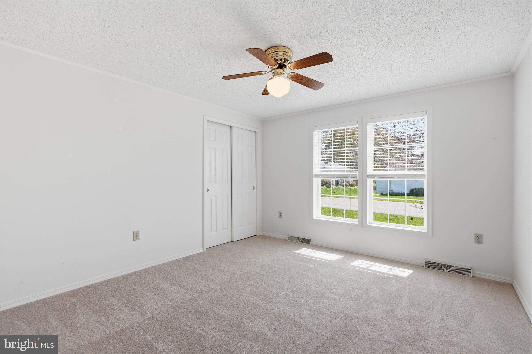 BUCKINGHAM SPRINGS - Residential