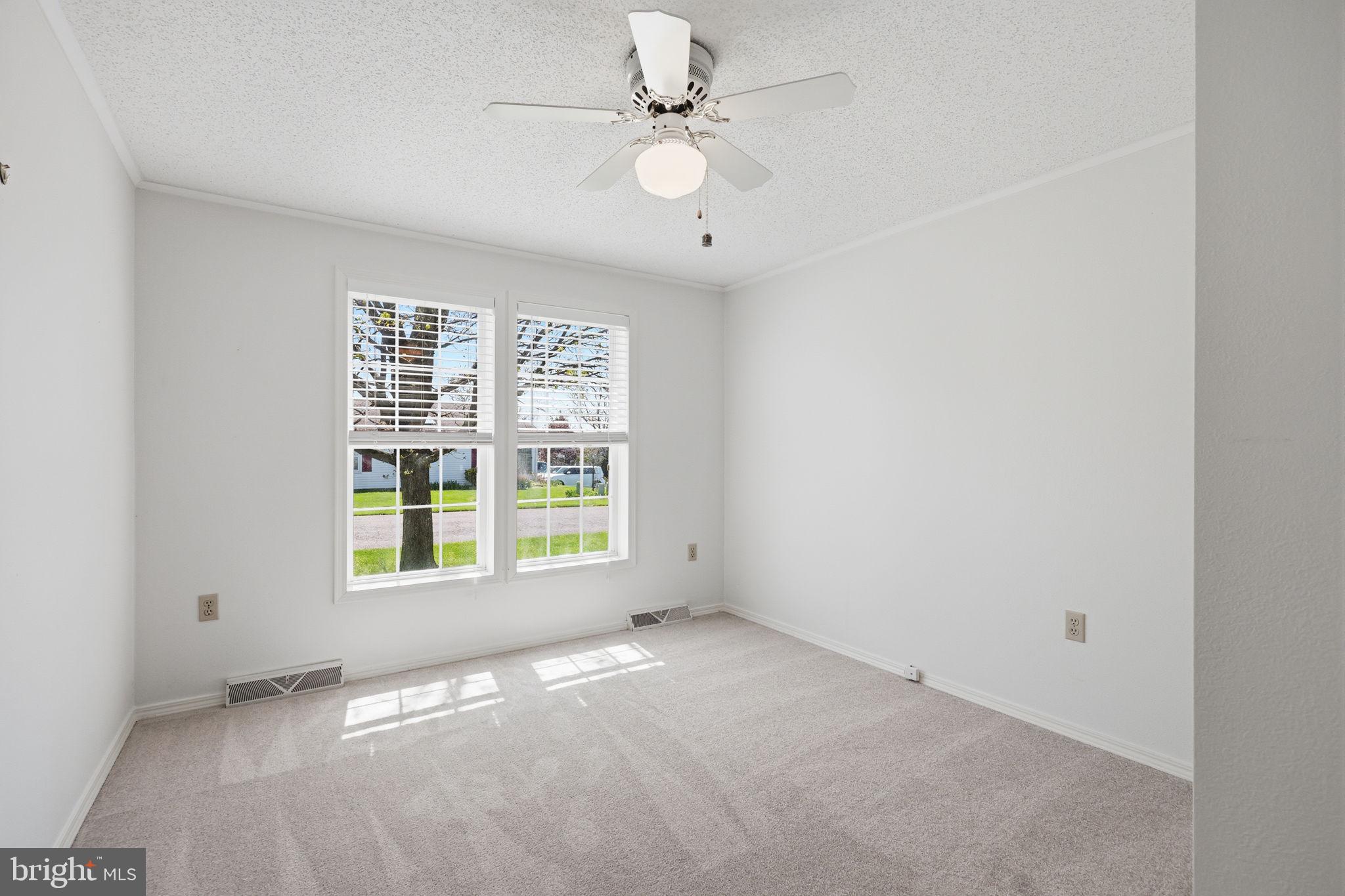 BUCKINGHAM SPRINGS - Residential