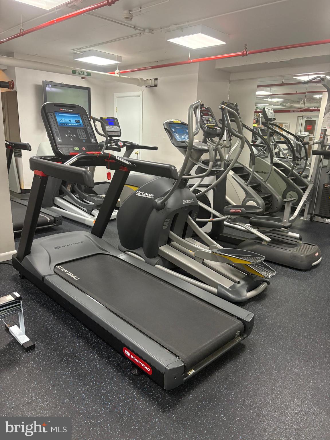 RITTENHOUSE SQUARE - Residential Lease