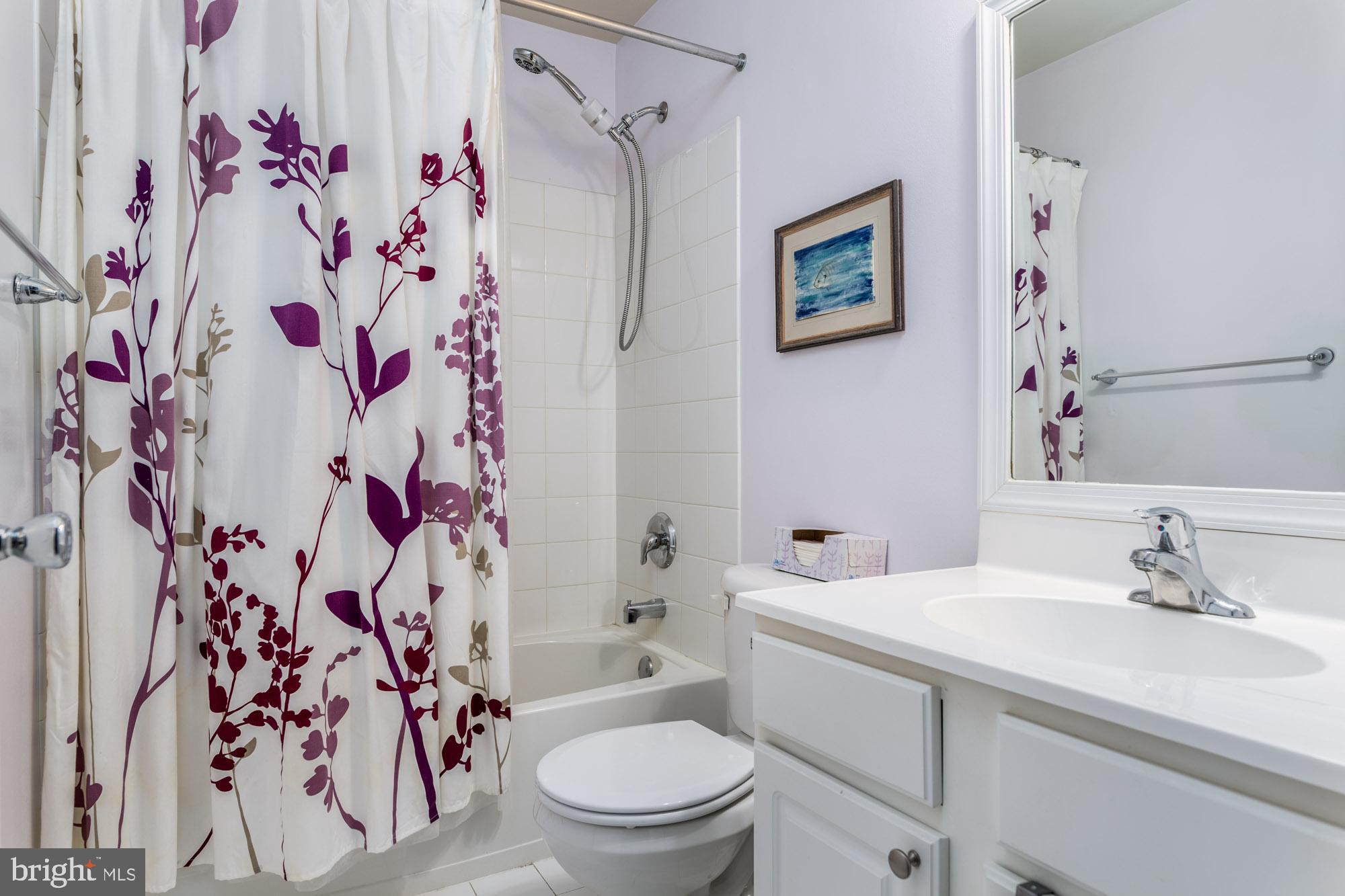 HILLCREST GLEN - Residential