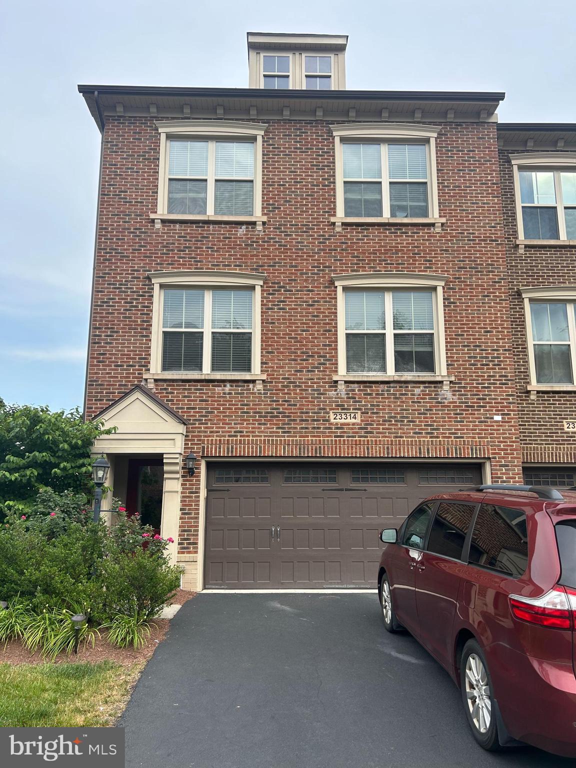 BRAMBLETON - Residential Lease