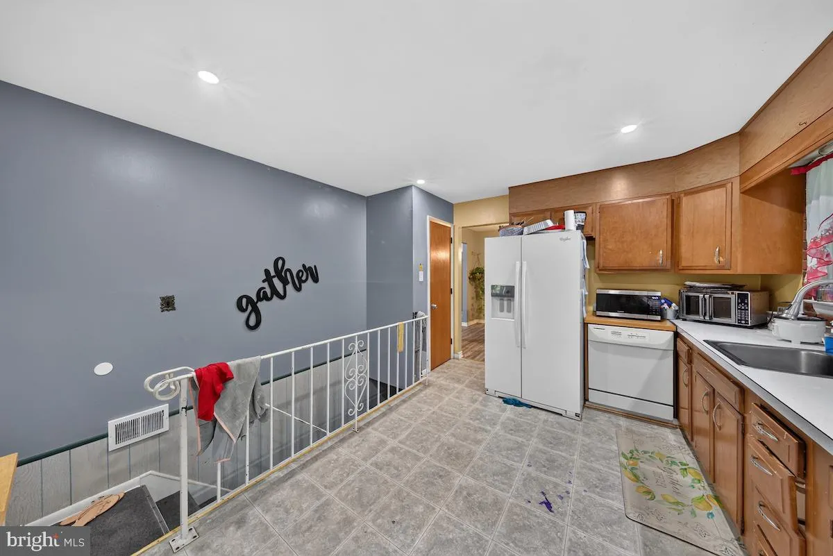 Additional image 68 of 142 Casimir Dr, New Castle, DE 19720