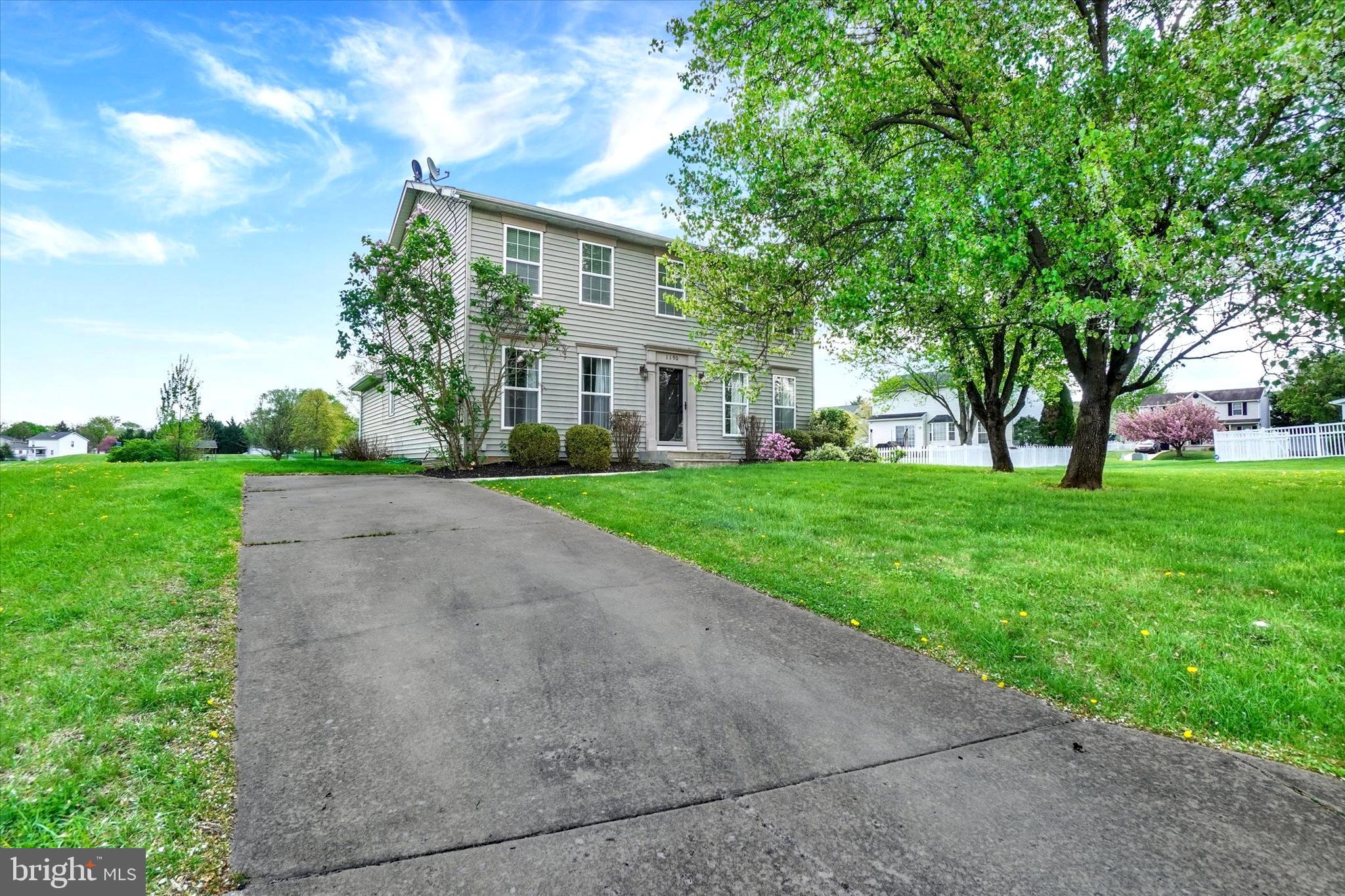 RAINTREE - Residential