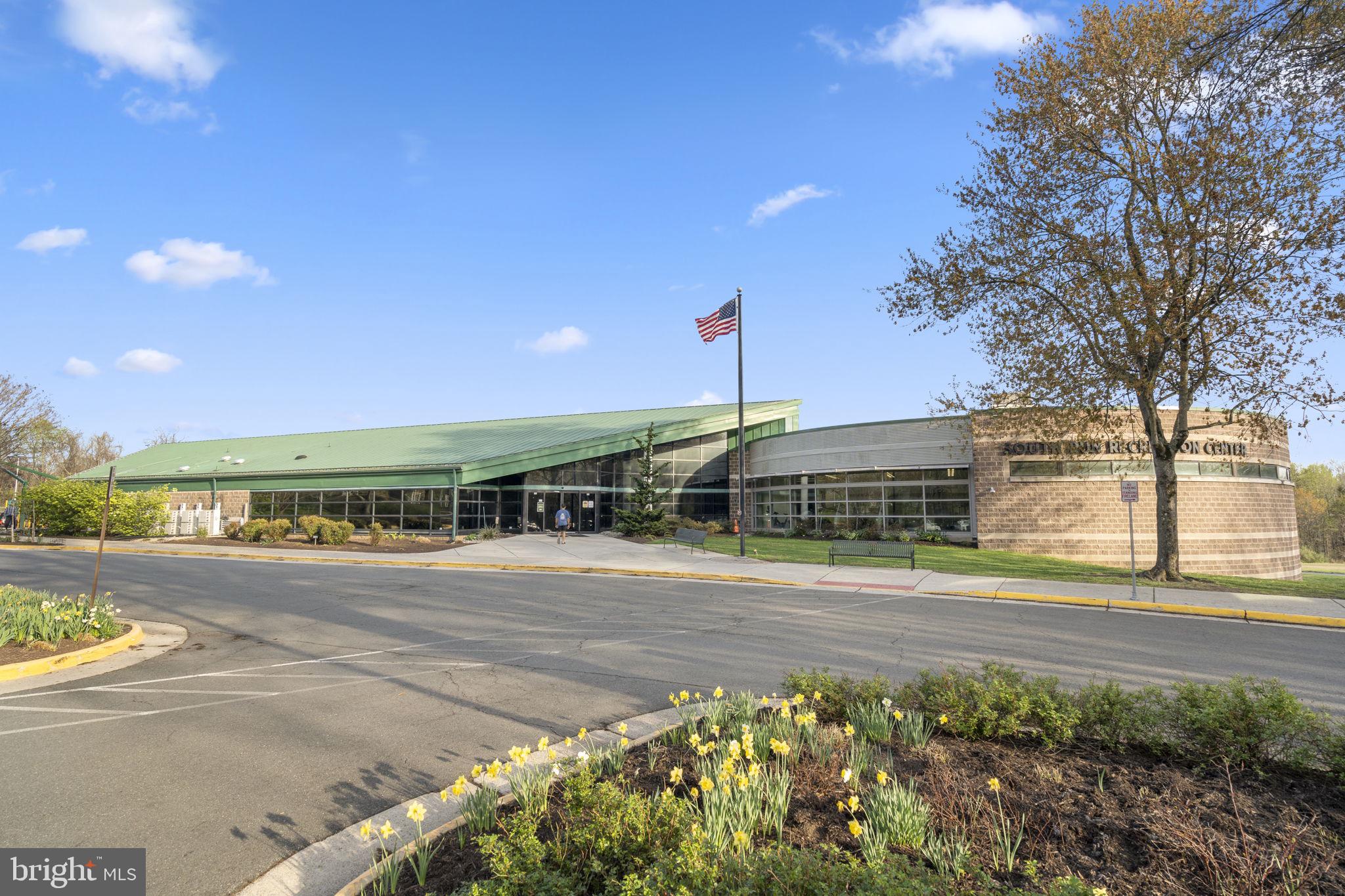 LAKEWOOD HILLS - Residential