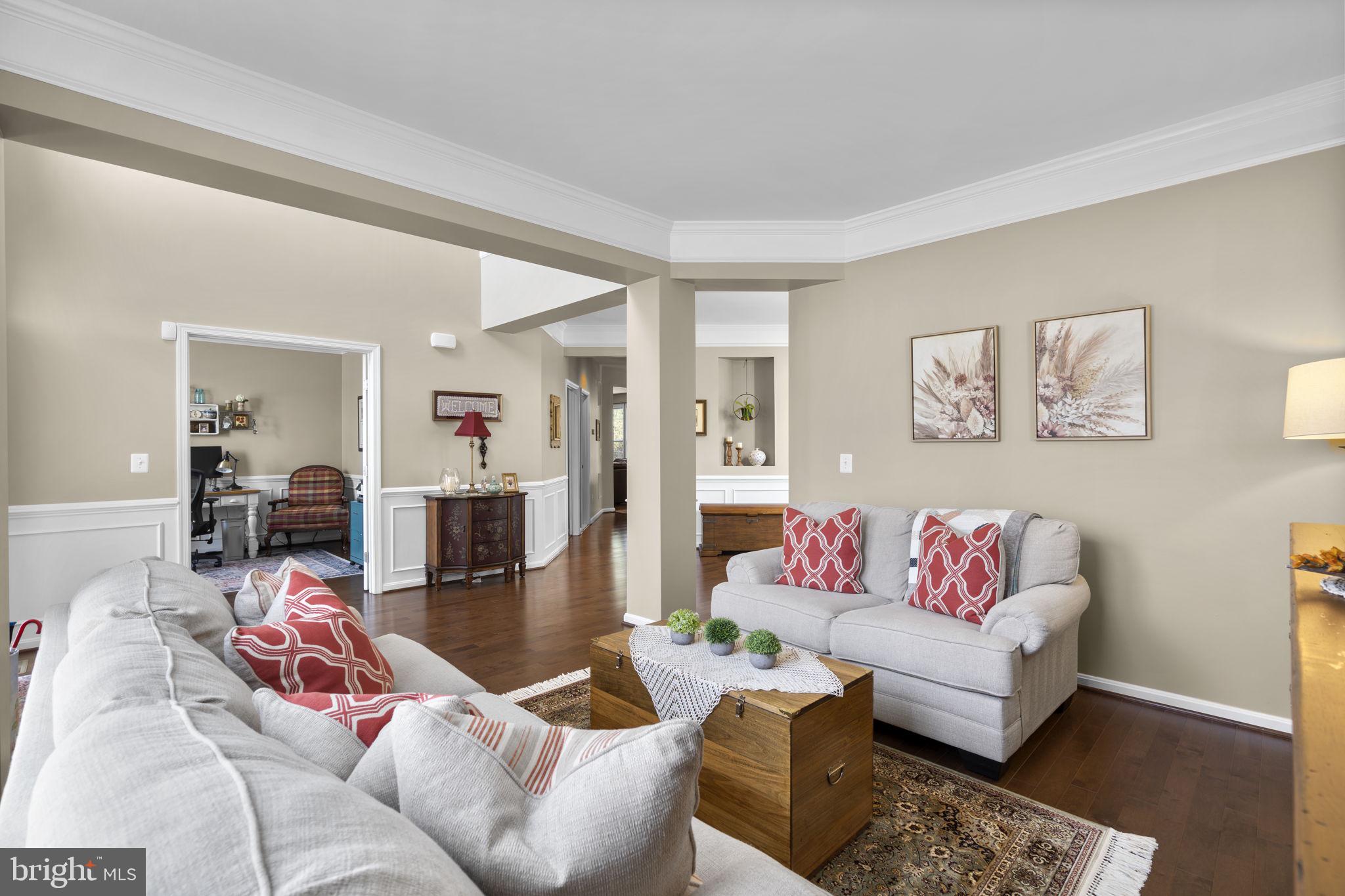 LAKEWOOD HILLS - Residential