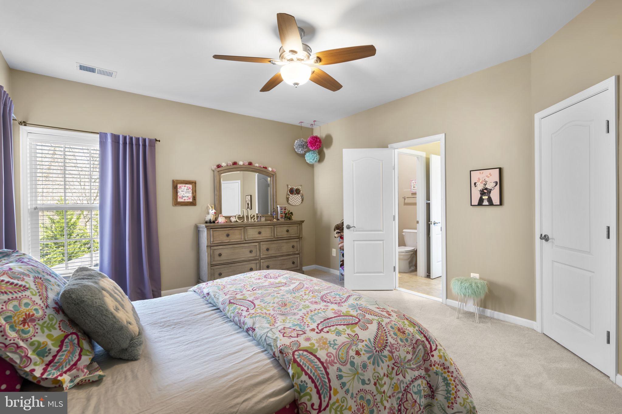 LAKEWOOD HILLS - Residential