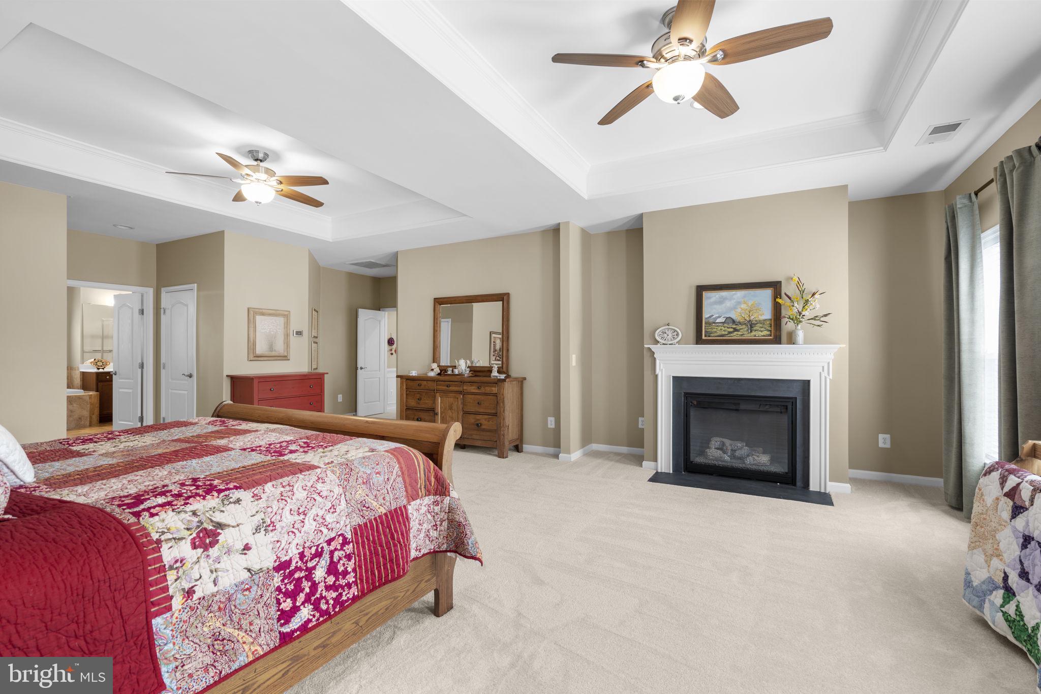 LAKEWOOD HILLS - Residential