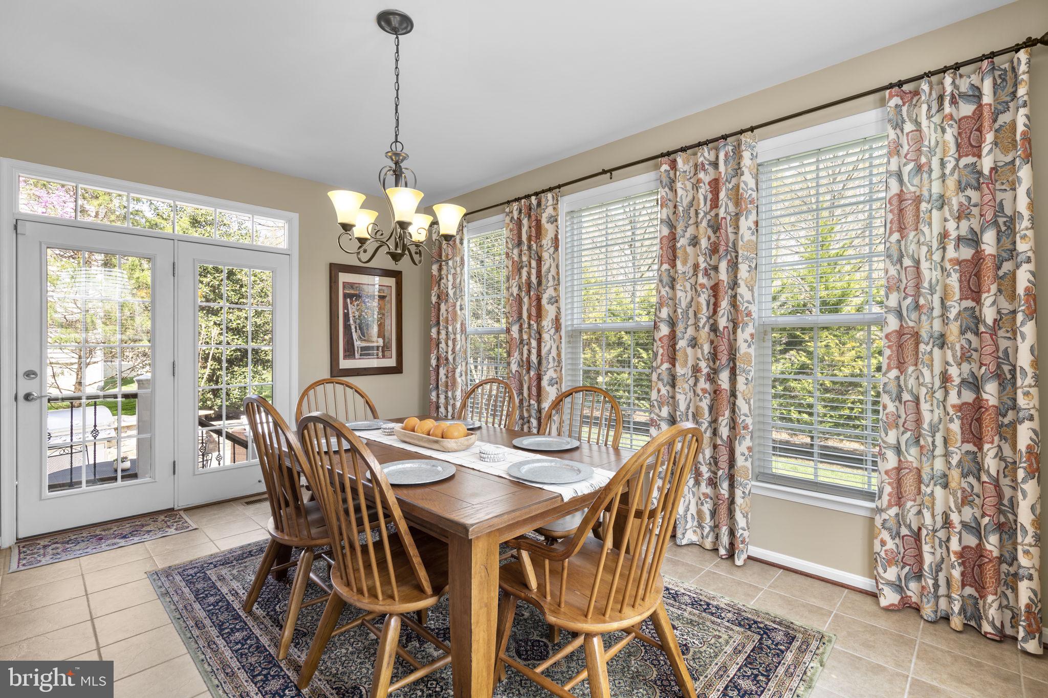 LAKEWOOD HILLS - Residential