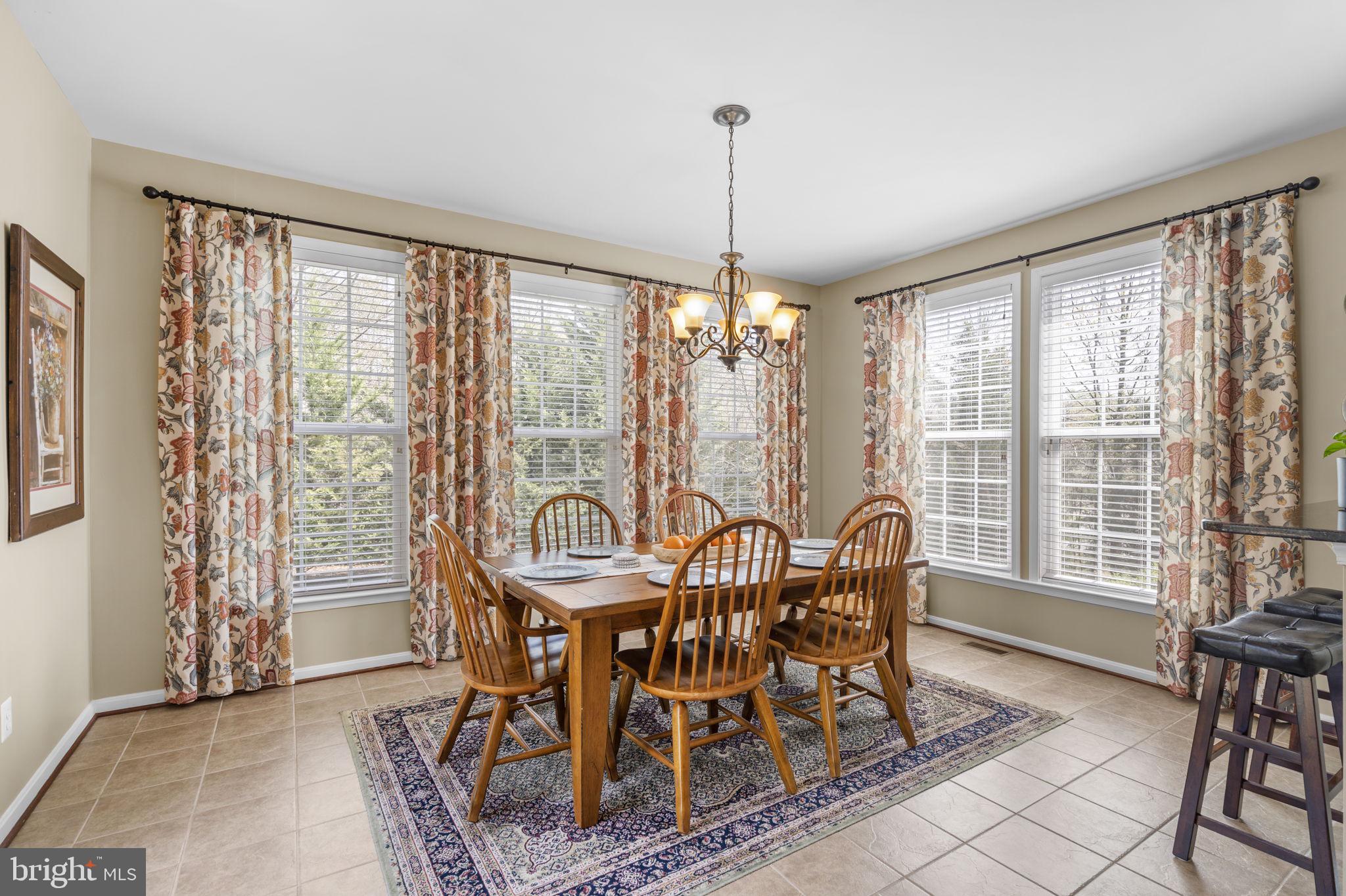 LAKEWOOD HILLS - Residential