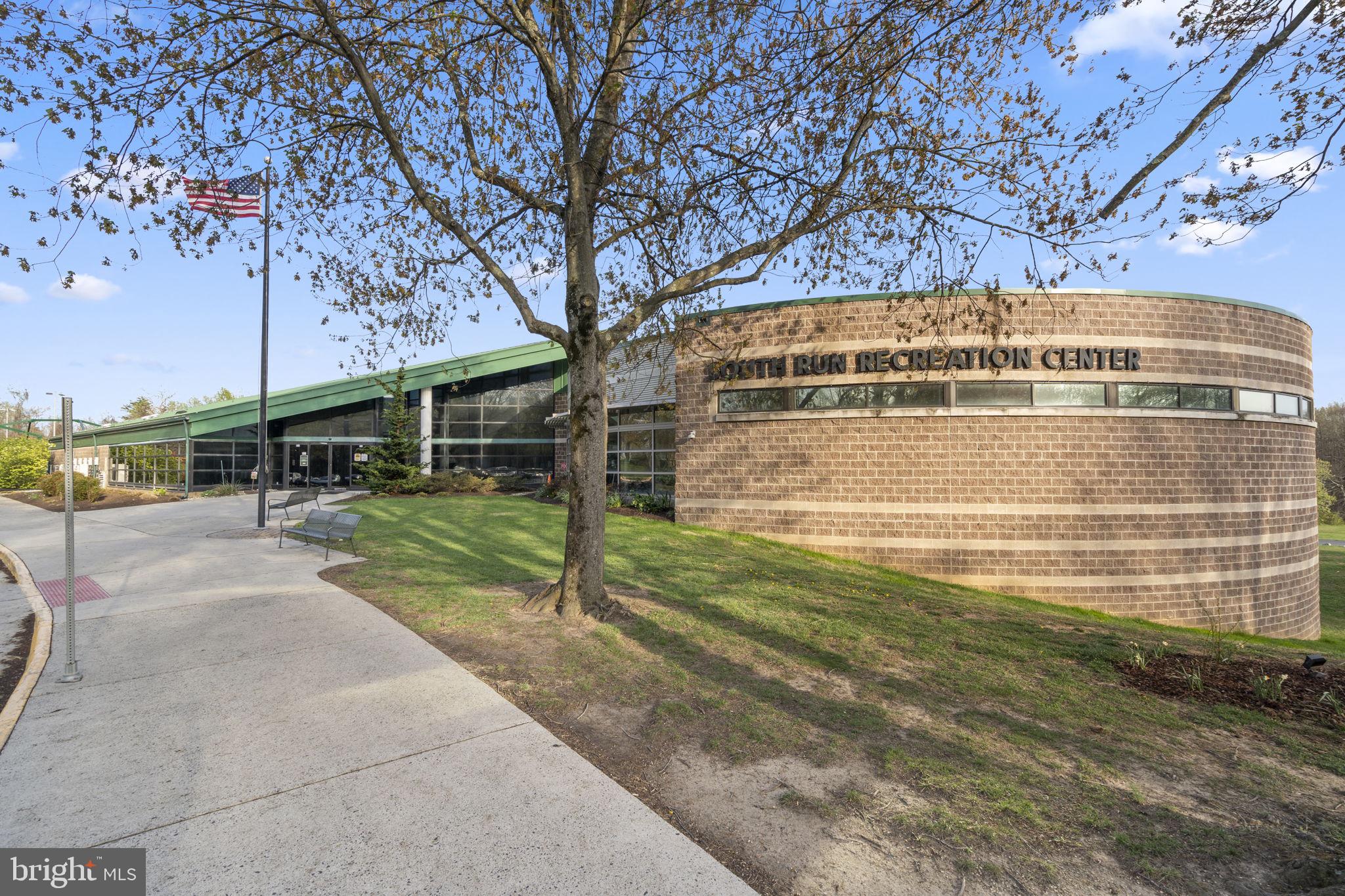 LAKEWOOD HILLS - Residential