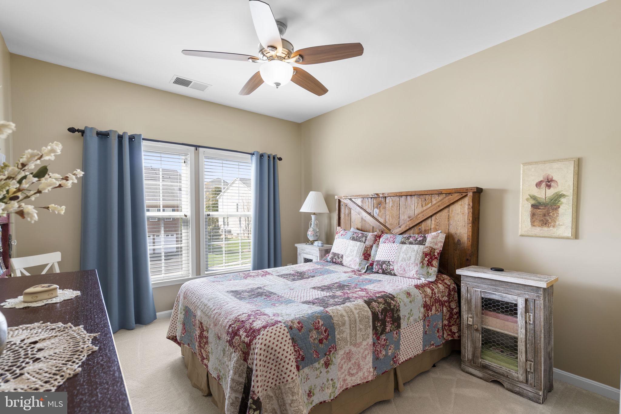 LAKEWOOD HILLS - Residential