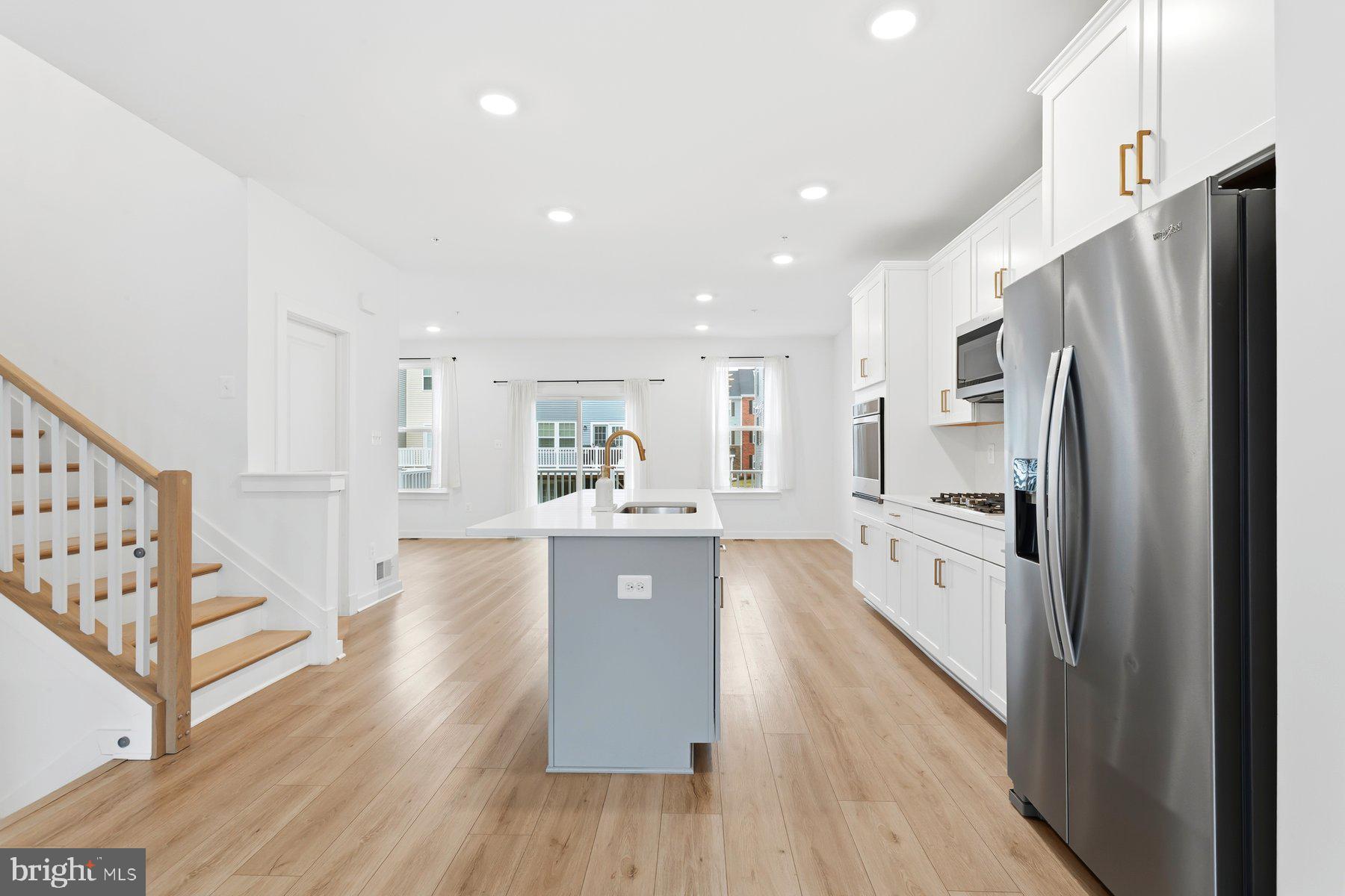 SOUTHLAKE - Residential Lease