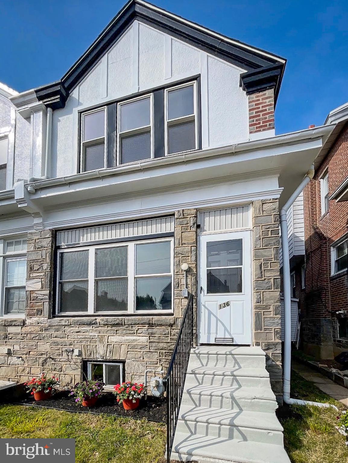 SOUTH HILLS PARK - Residential