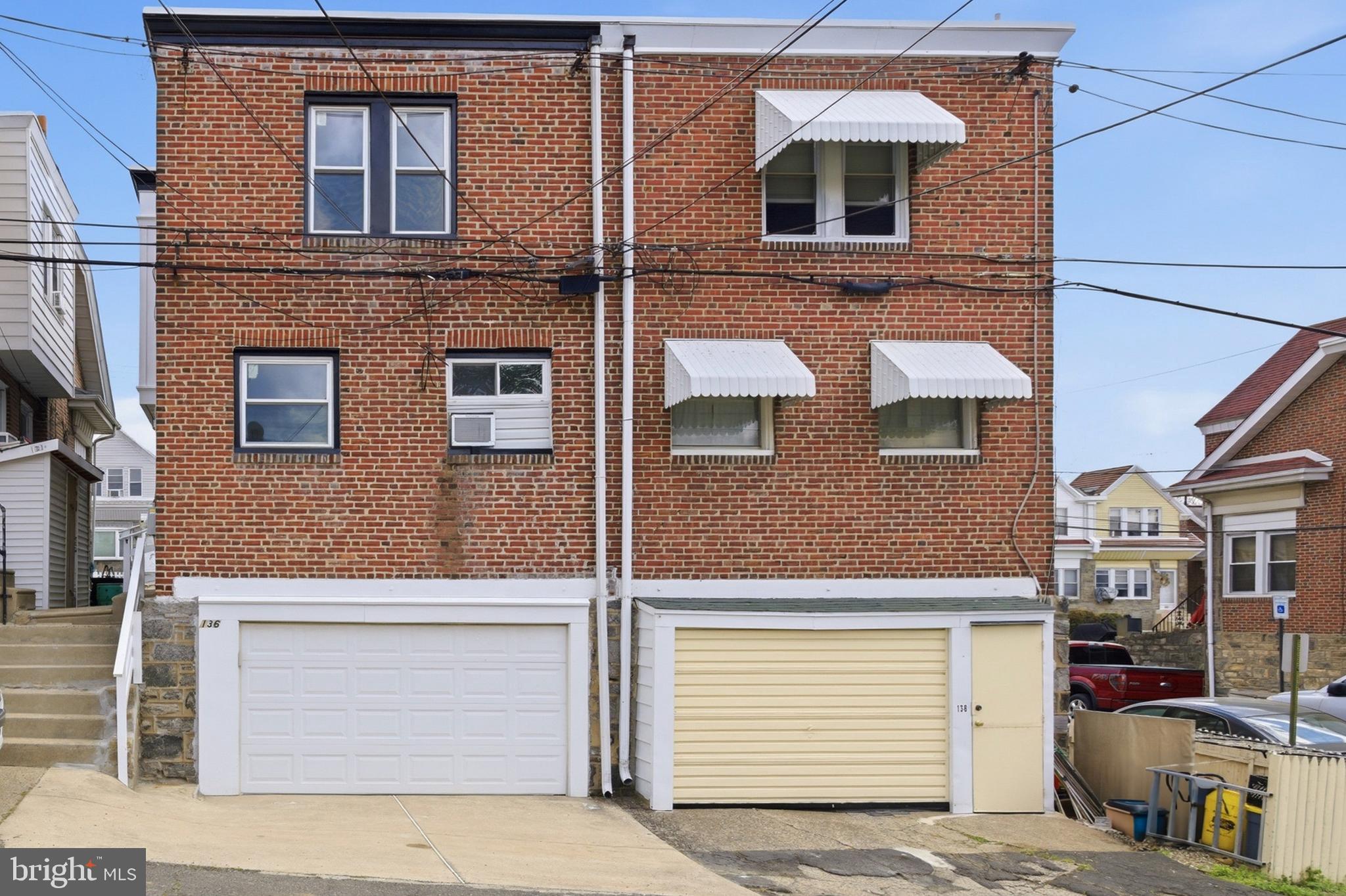 SOUTH HILLS PARK - Residential