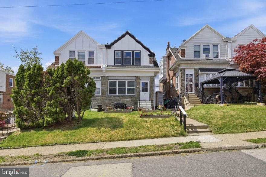 Incredible Opportunity in the Heart of Sharon Hill! This absolutely stunning 3-bedroom, 2-bath twin has been tastefully and professionally renovated from top to bottom and is ready for its new owner. Pull down High Street, walk up to the front, and step into 136 High St. First Floor: A traditional straight-through layout welcomes you with beautifully refinished hardwood flooring, fresh paint, and updated lighting throughout. The front living room flows into a formal dining area and tucked between these two spaces is a full bathroom—an uncommon and valuable addition for this style property. A completely renovated kitchen features new shaker cabinets, quartz counters, modern finishes, and a clean, functional design that stands out from the typical Sharon Hill renovation. Second Floor: Three perfectly sized bedrooms featuring refinished hardwood flooring, fresh paint, and updated fixtures throughout. The hall bathroom has been given a clean, modern look. Basement: Partially finished- perfect for additional living space, storage, or a flexible setup depending on your needs. Exterior: Classic colonial with a front yard and a private rear driveway, along with an attached garage for added convenience. Additional Upgrades Include: Renovations completed in 2026 including brand new kitchen, updated plumbing, new hot water heater, new electric service, refinished hardwood flooring, fresh paint, and updated fixtures throughout. Local Vibes: Located in the heart of Sharon Hill, close to everything. The legendary Leo’s Steaks is around the corner, and surrounded by local favorites like Swiss Farms, Folcroft Diner, Supreme Pizza, and more. Convenient access to I-95, 476, Philadelphia International Airport, as well as NJ and DE. Close to everyday essentials and everything Delco has to offer.