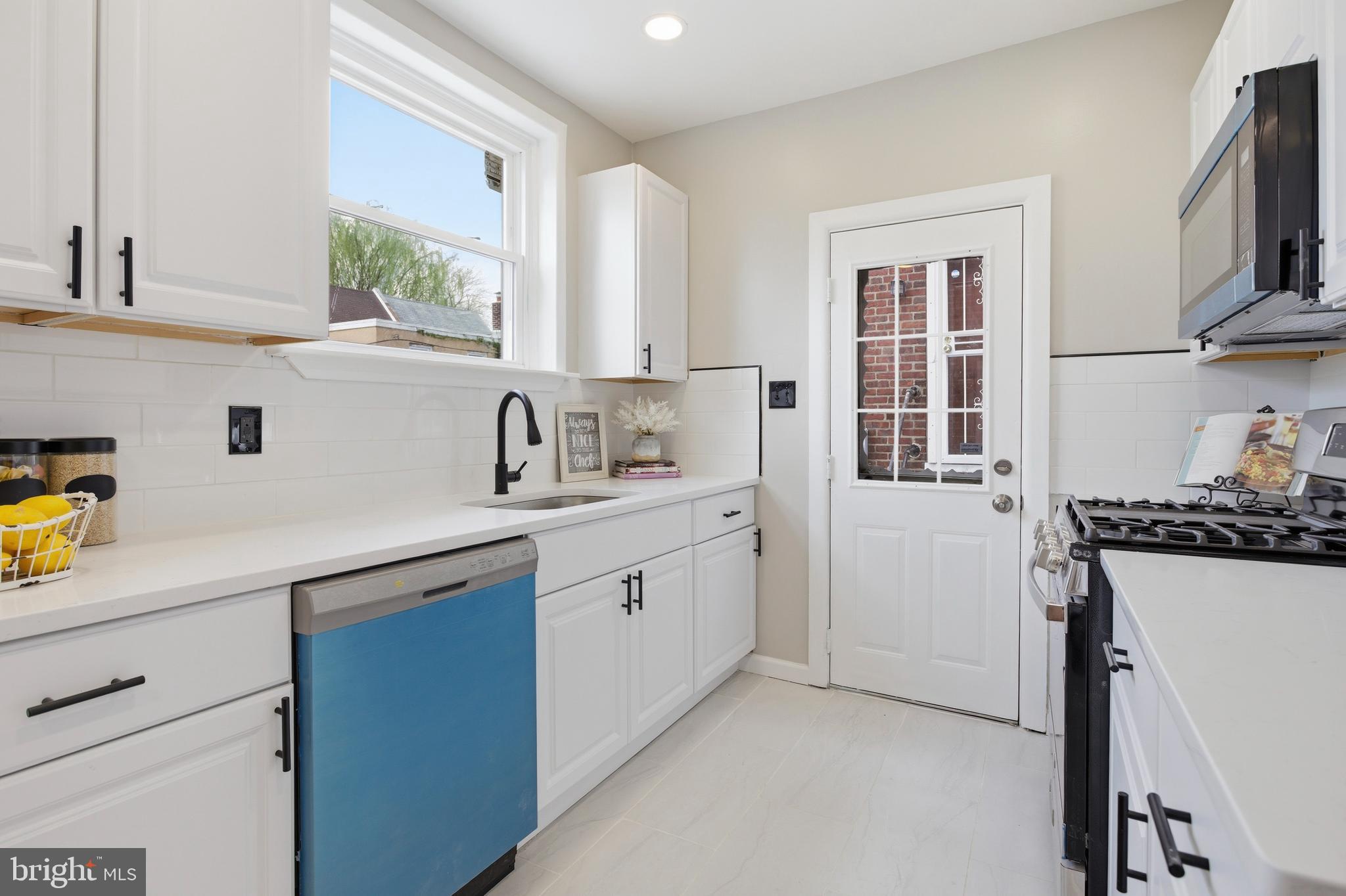 SOUTH HILLS PARK - Residential