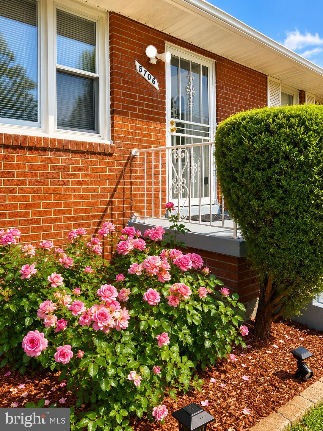 TRUEMAN HEIGHTS - Residential