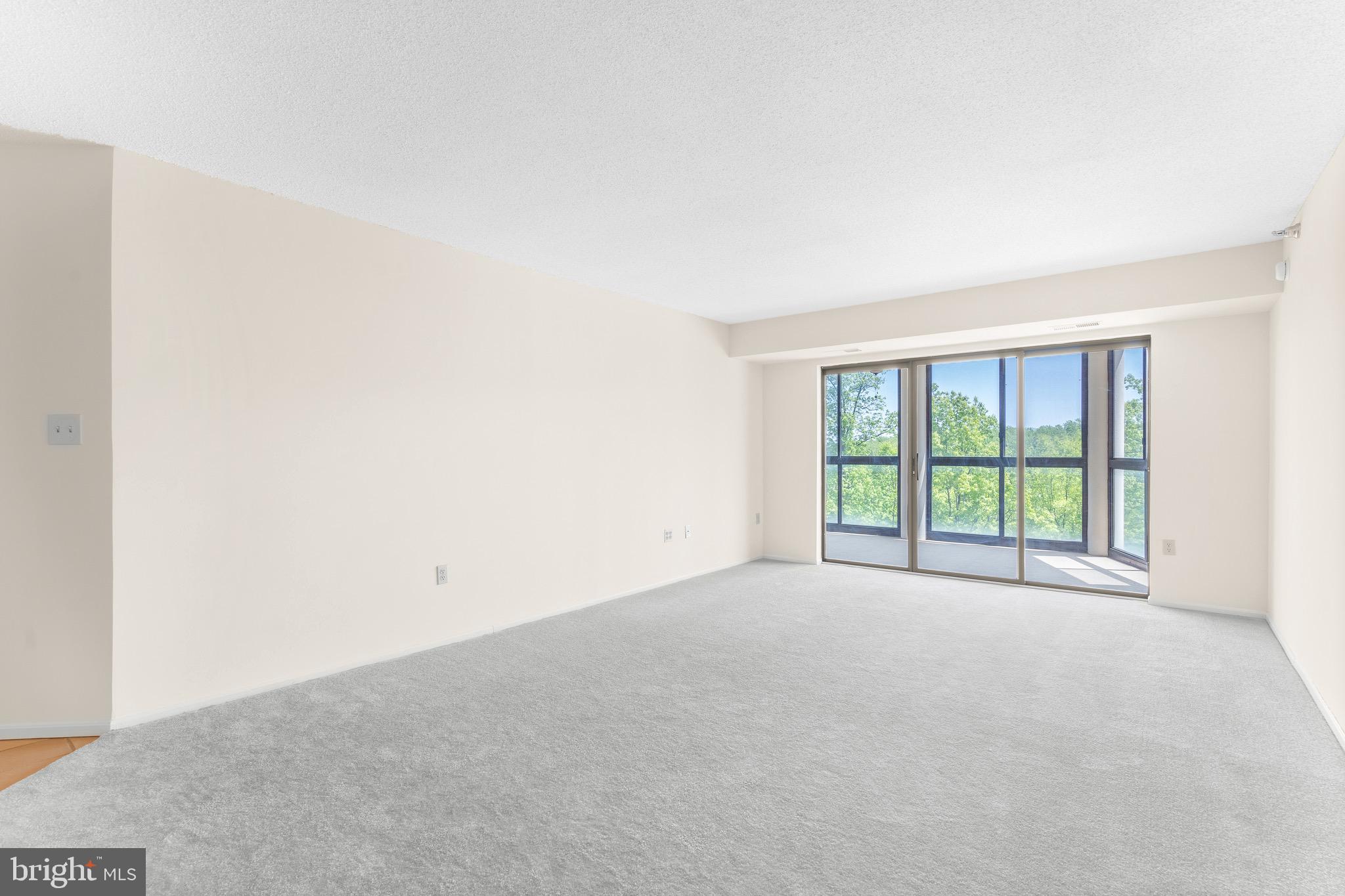 GREENS AT LEISURE WORLD - Residential