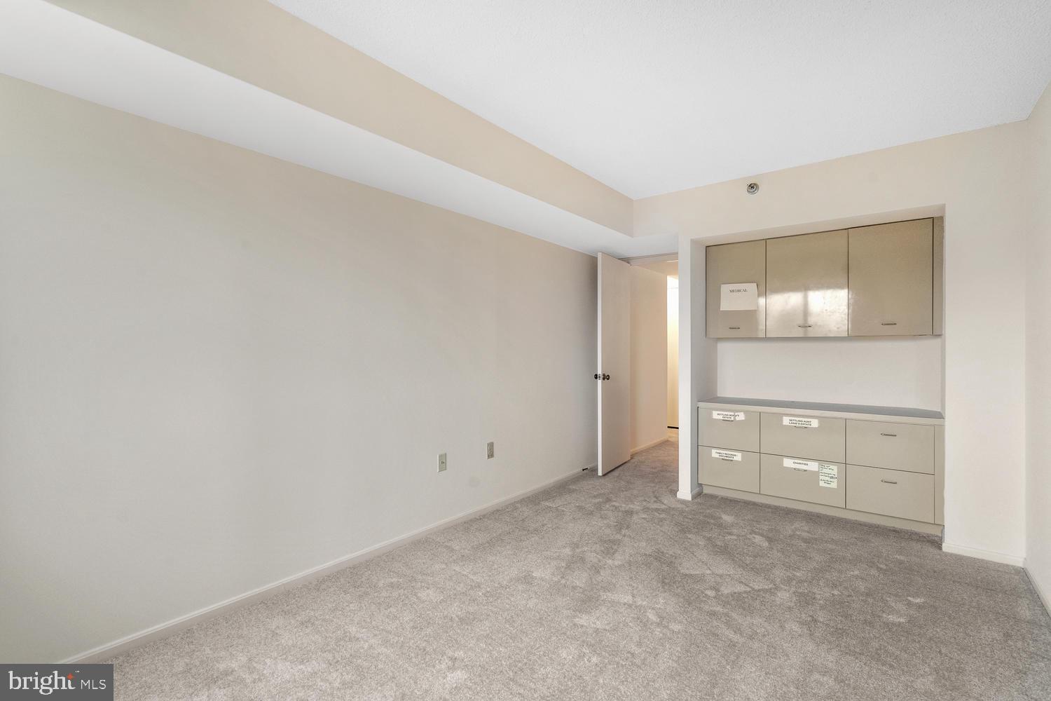 GREENS AT LEISURE WORLD - Residential