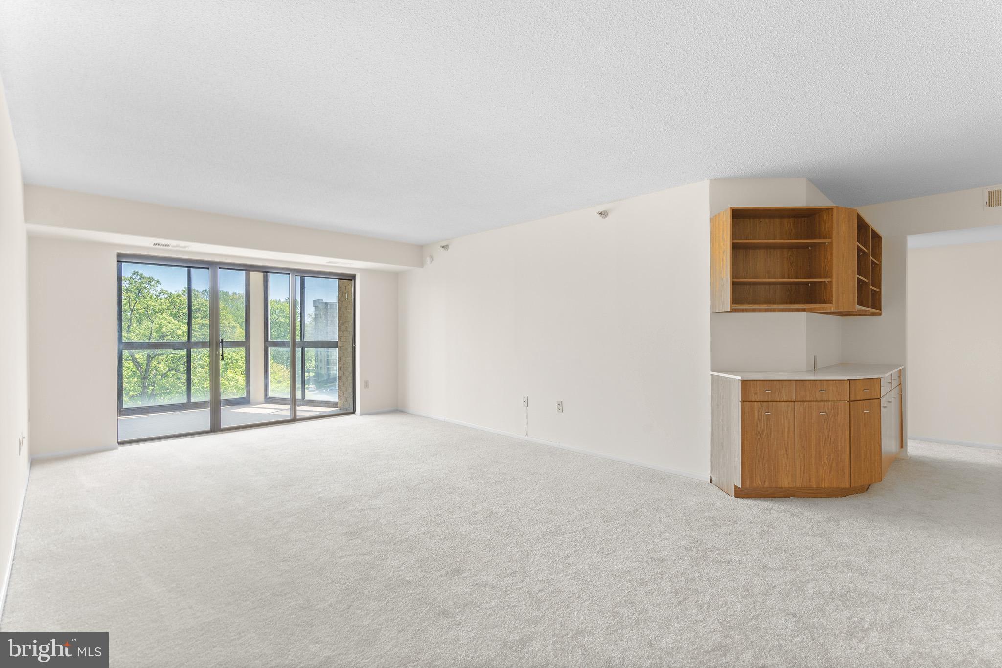 GREENS AT LEISURE WORLD - Residential