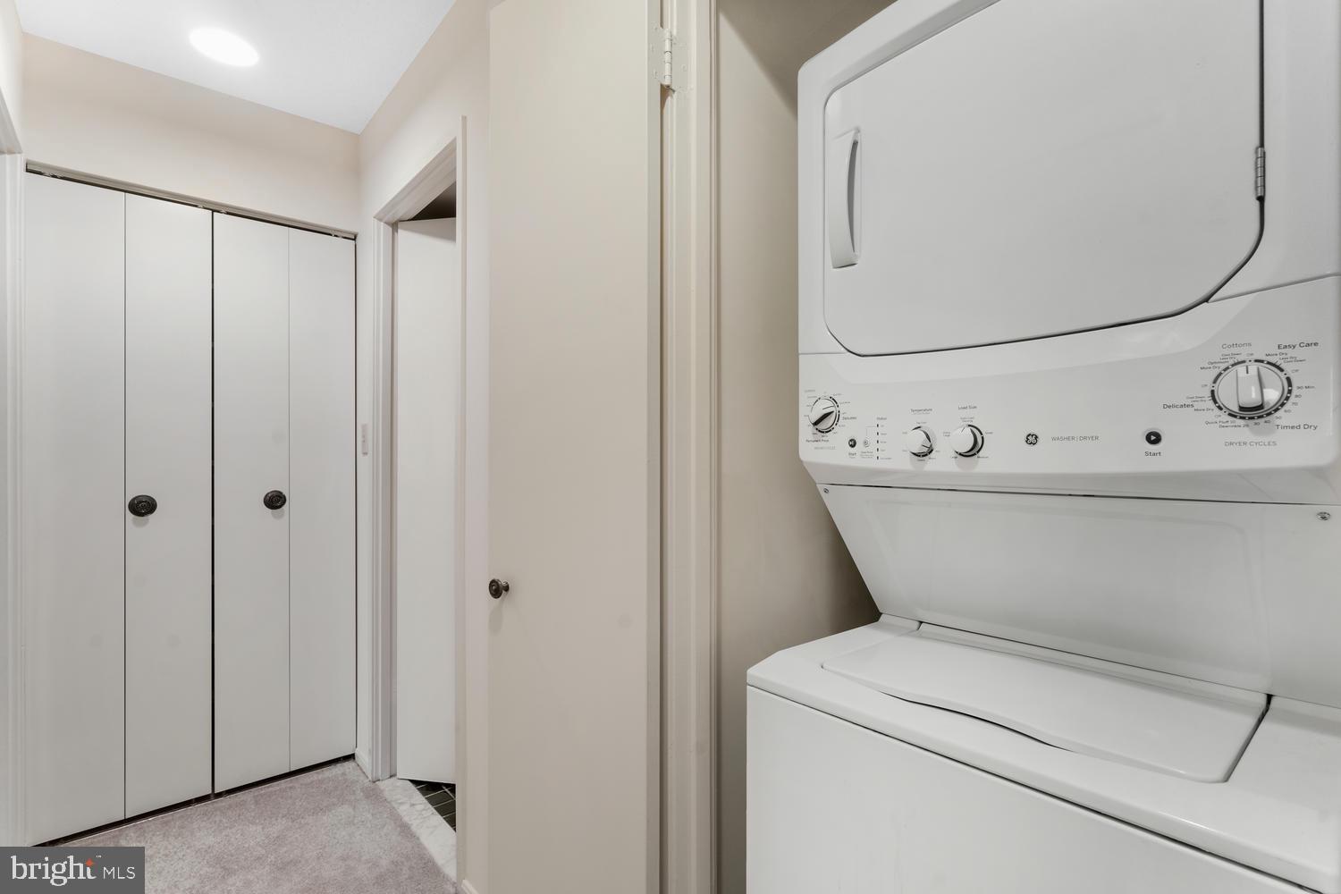 GREENS AT LEISURE WORLD - Residential