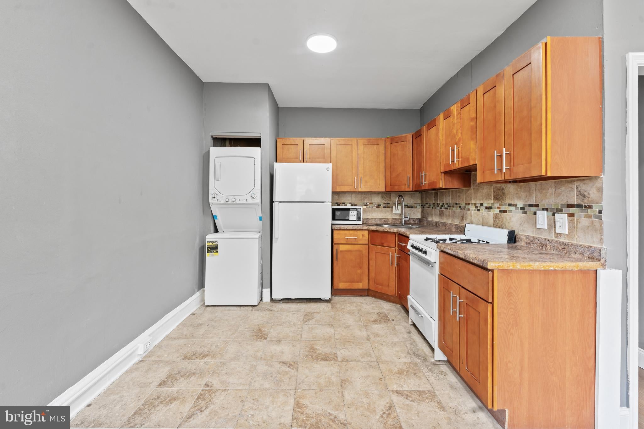 522 S 5TH STREET 2