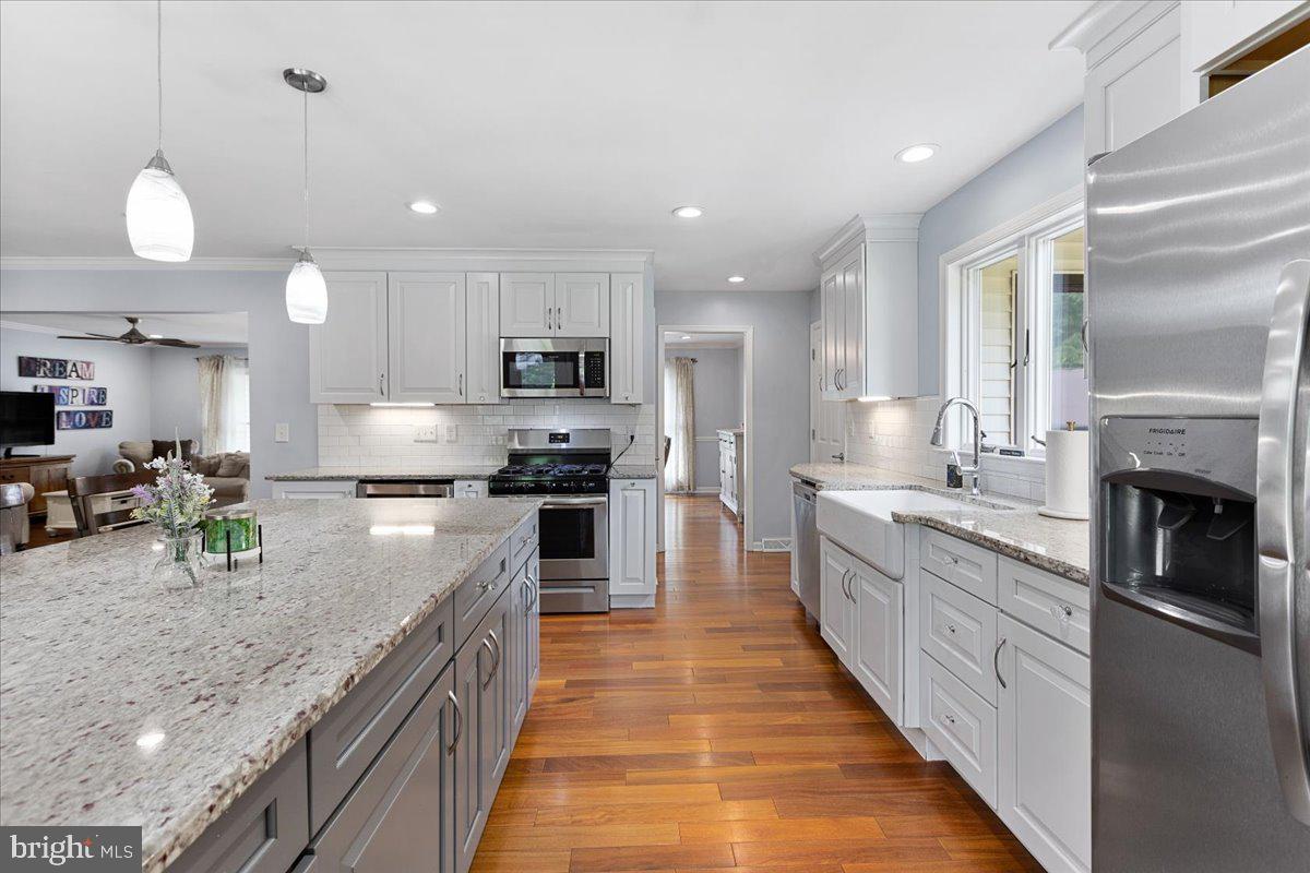 HARWOOD ESTATES - Residential