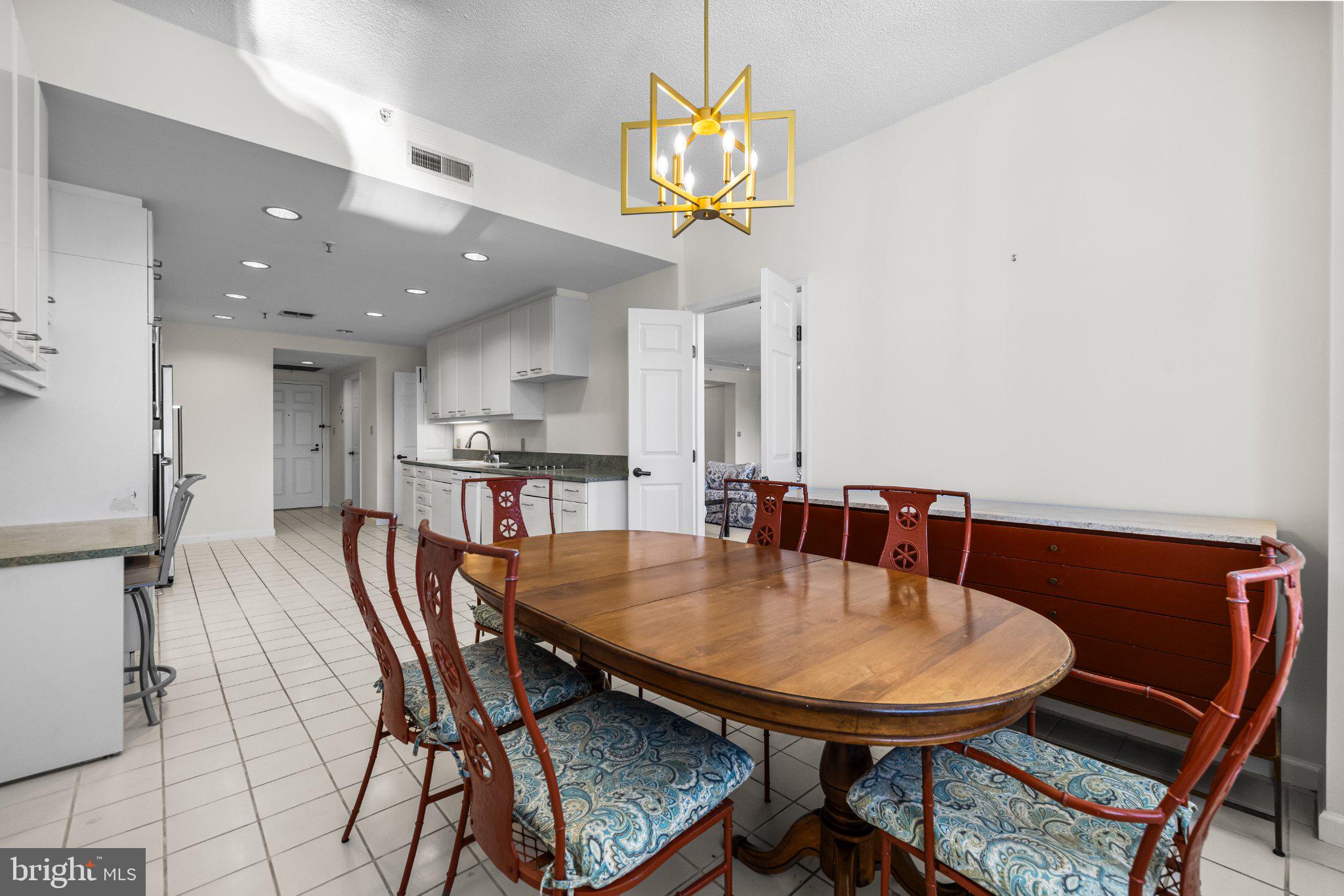TUSCANY-CANTERBURY - Residential