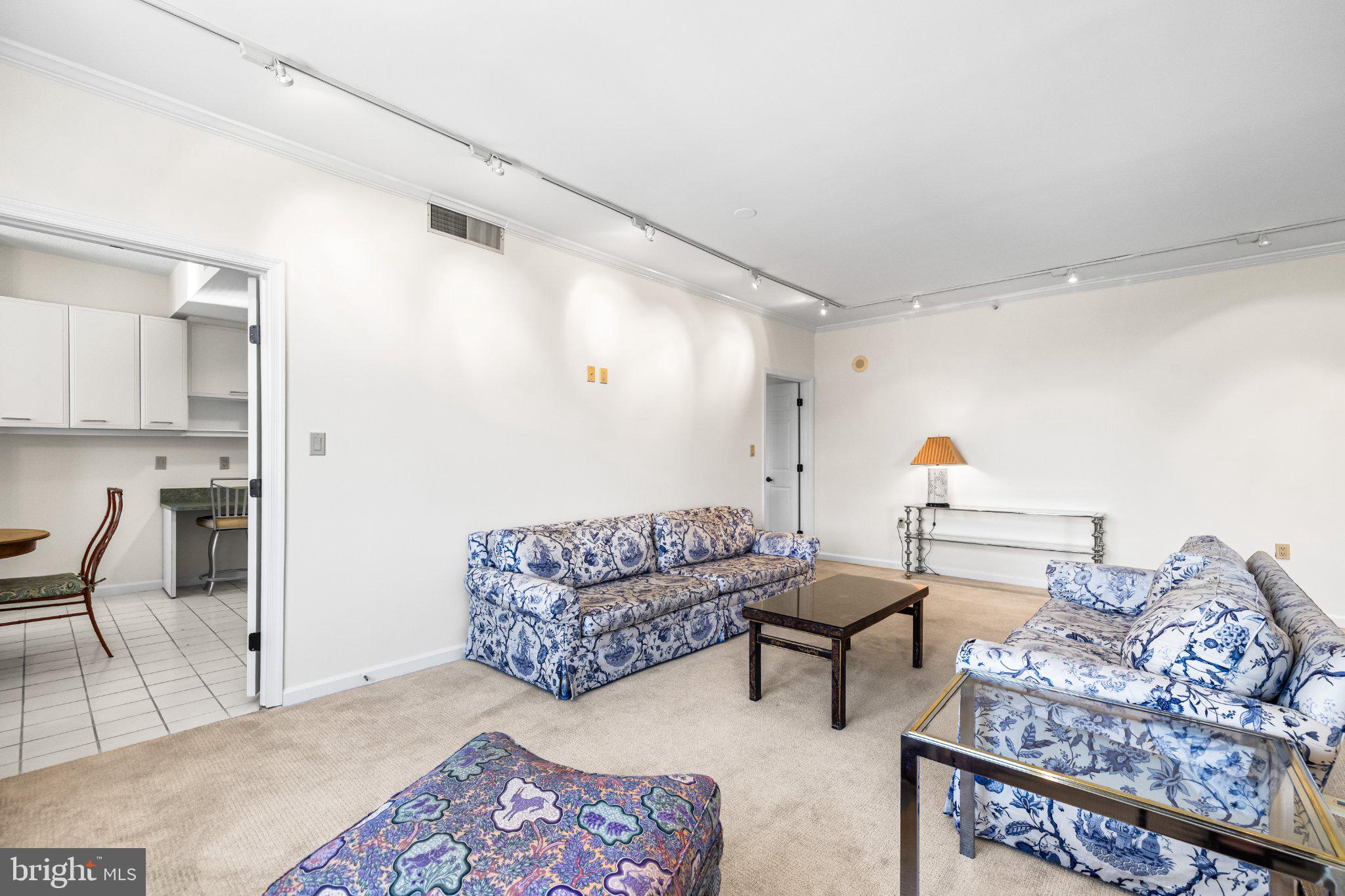 TUSCANY-CANTERBURY - Residential