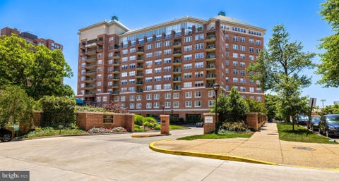 Condo For Sale - 3801 Canterbury Road #712<br/> BALTIMORE, MD 21218