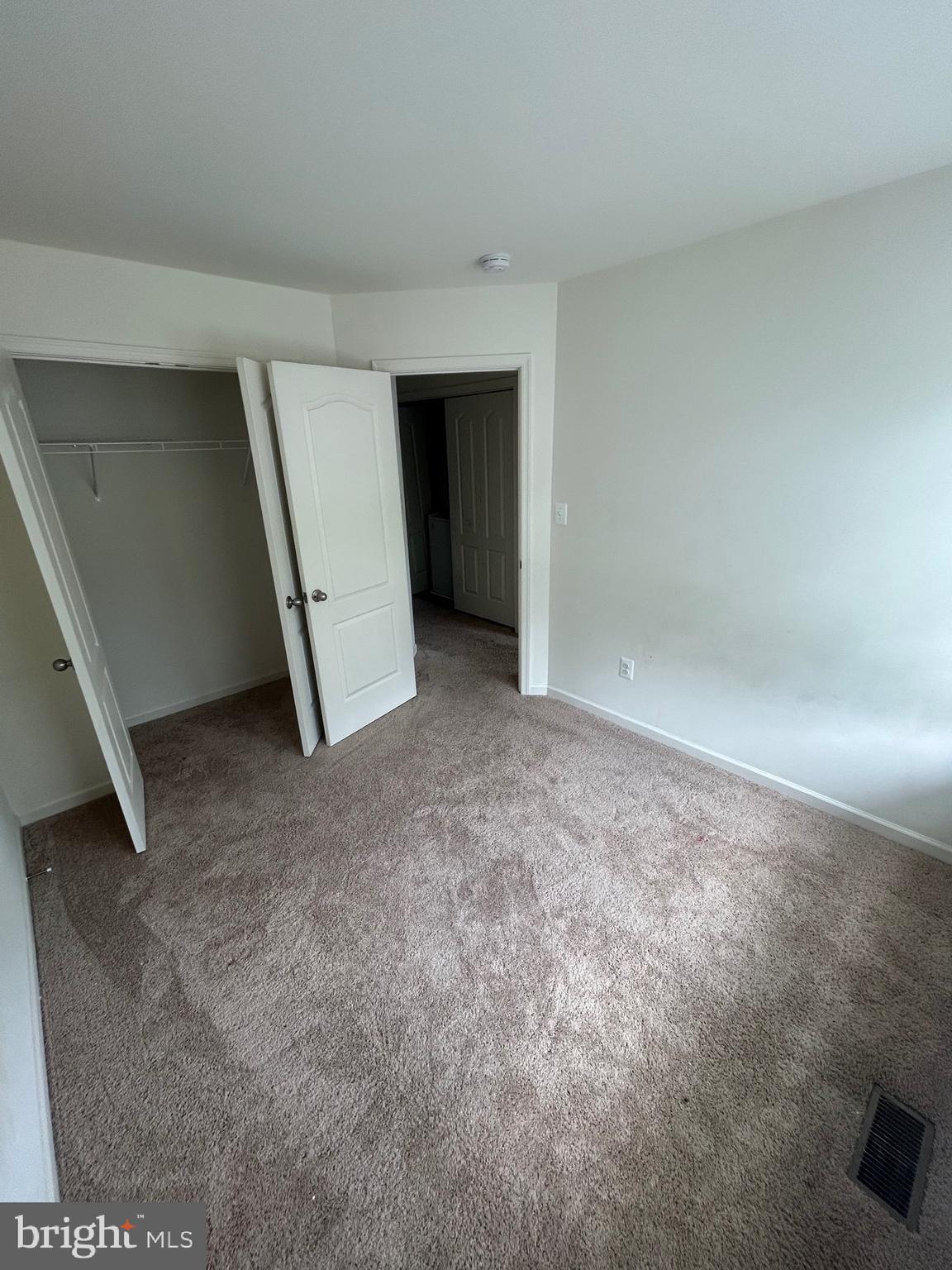 WHISPERING PINES - Residential Lease