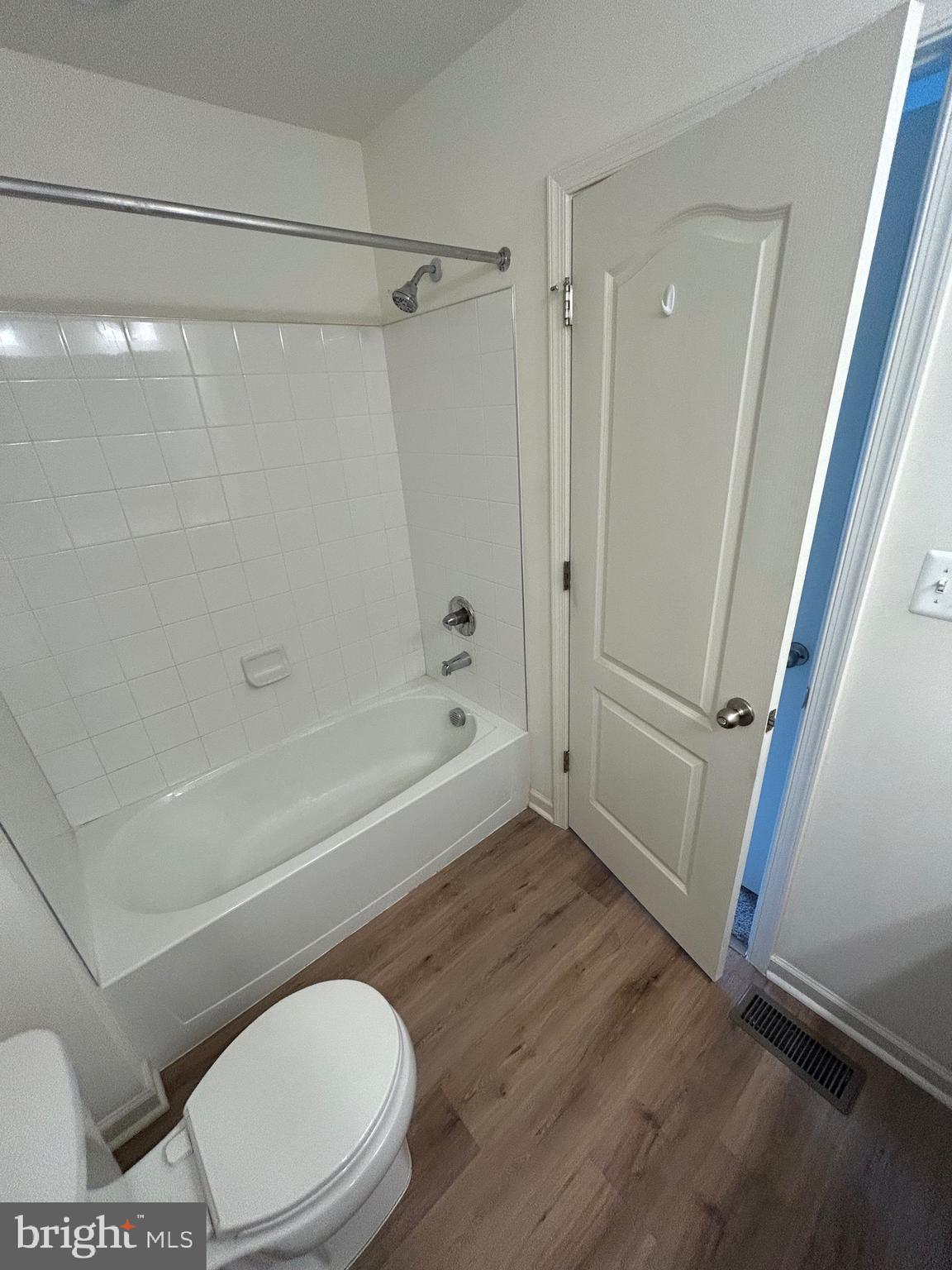 WHISPERING PINES - Residential Lease