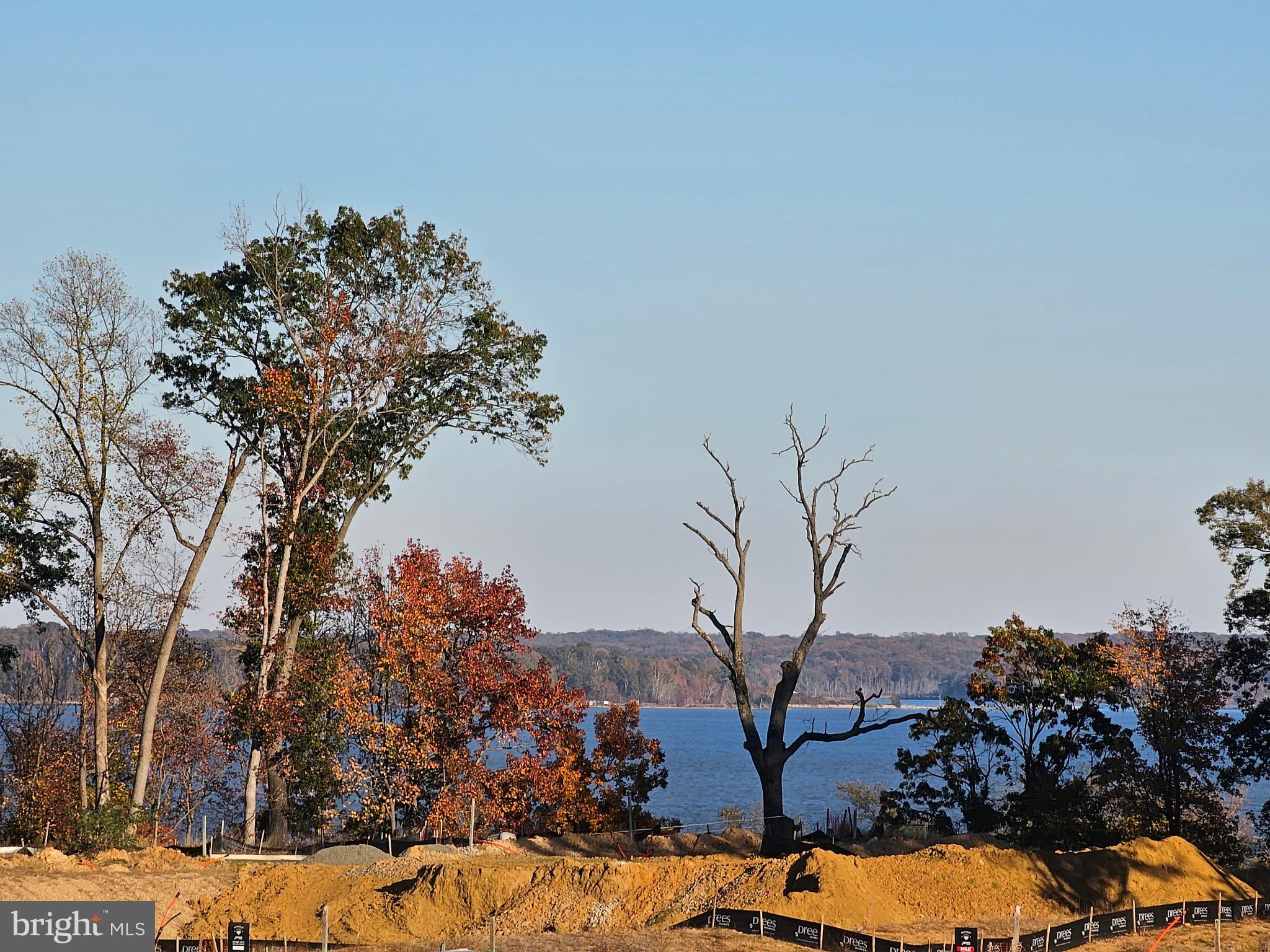 POTOMAC SHORES - Residential