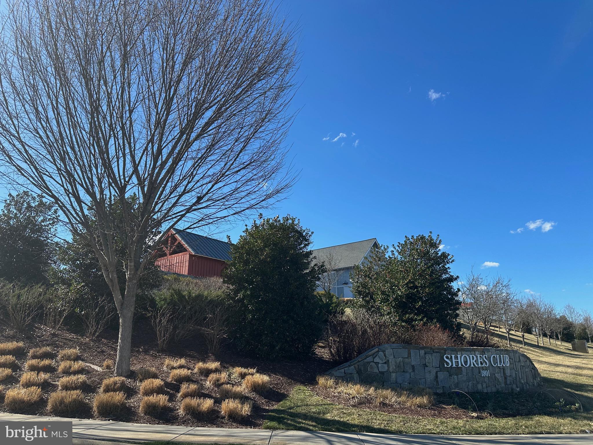 POTOMAC SHORES - Residential