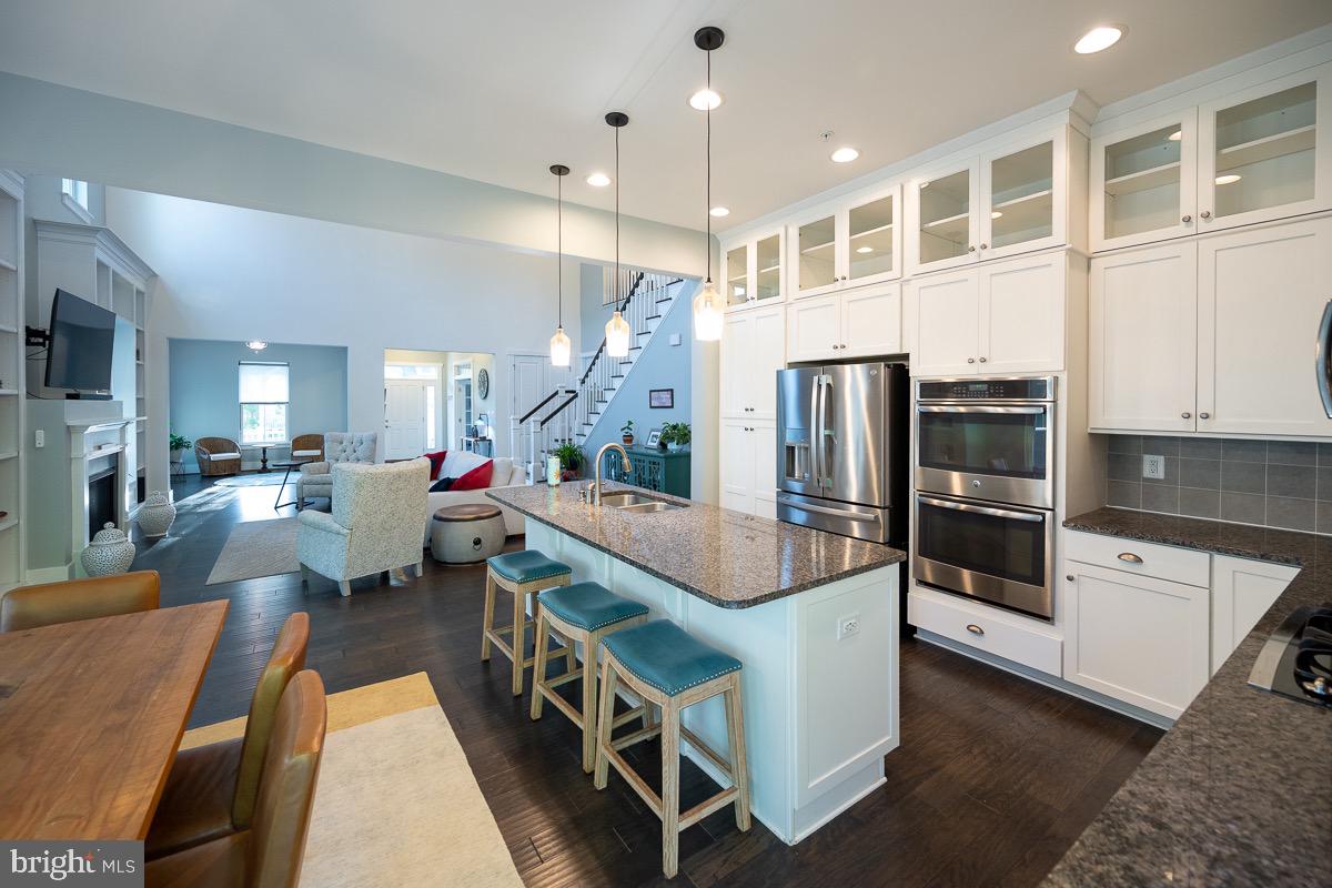 POTOMAC SHORES - Residential